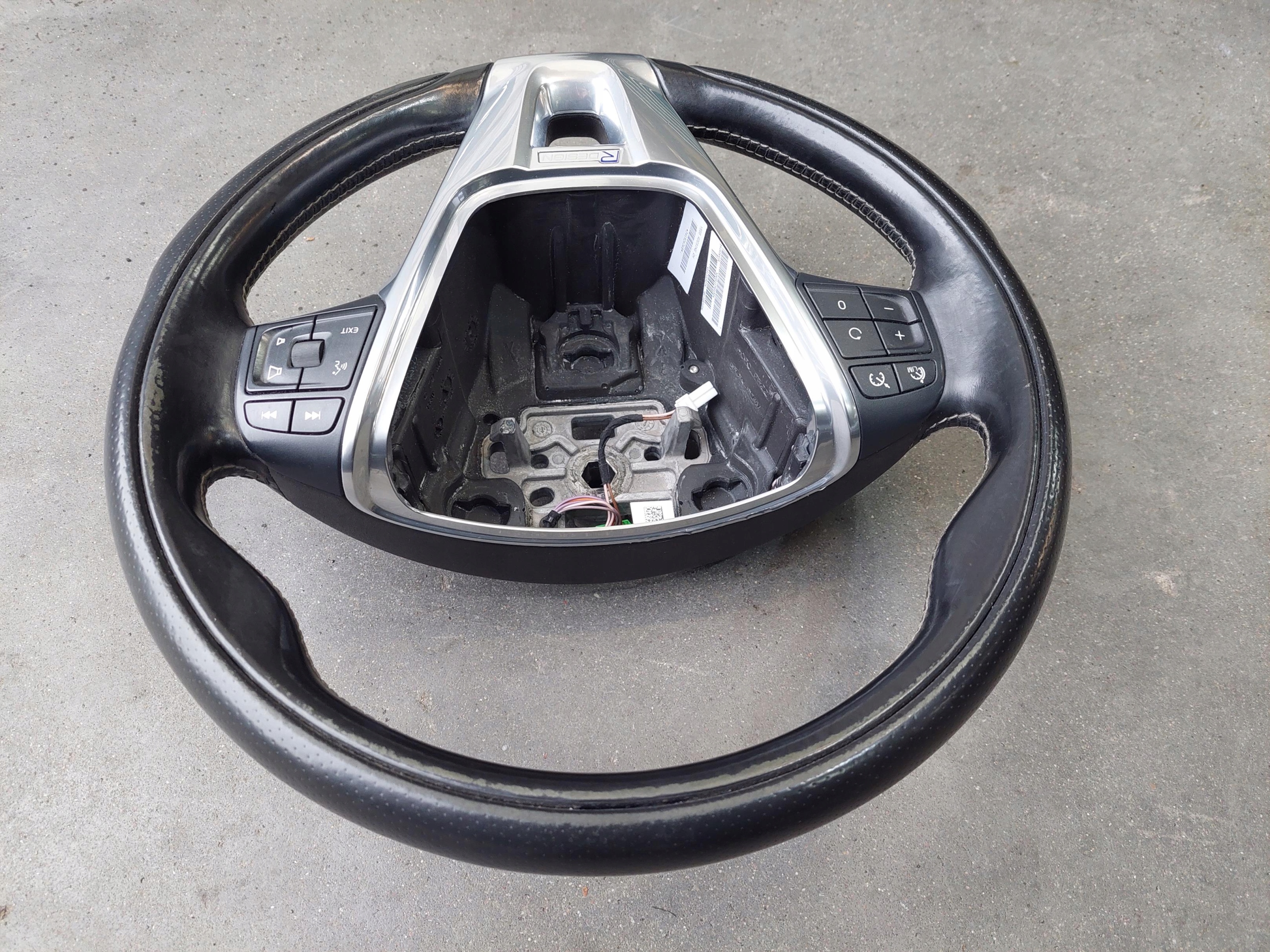 volante MULTIFUNKCJA R-design VOLVO S60 II V60 e LIFT