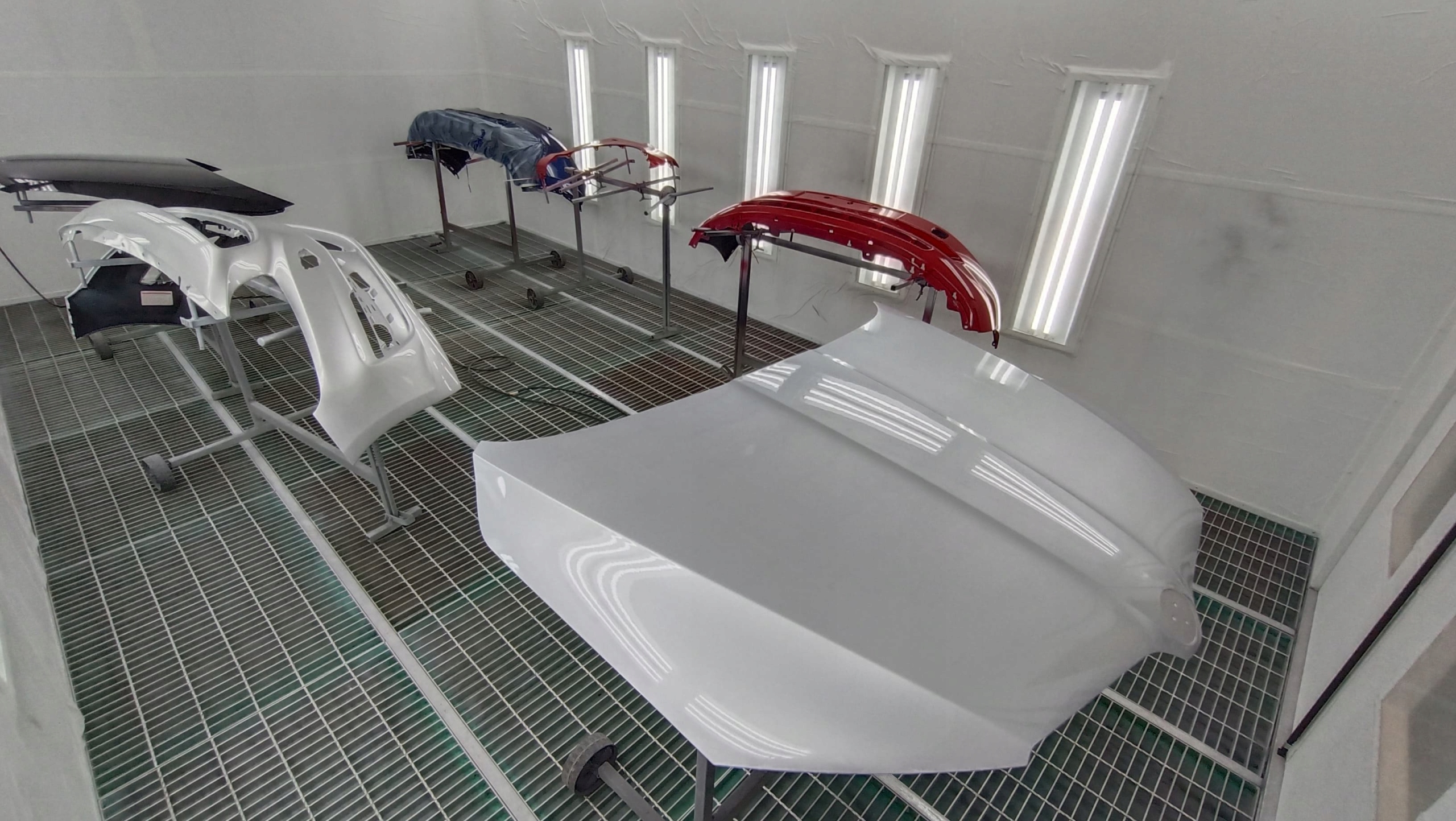 Zderzak FORD ECOSPORT 10.13- Strona zabudowy przód