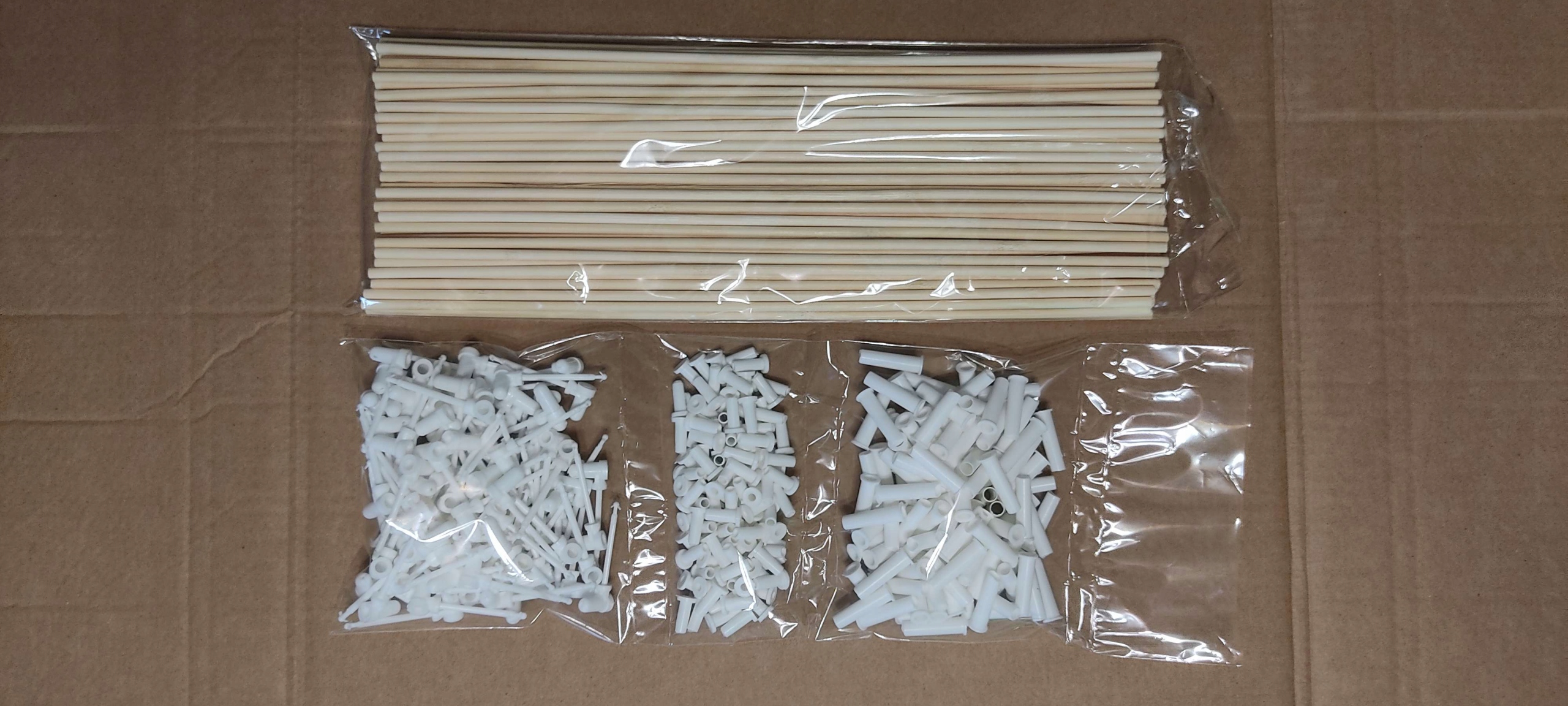 DREWNIANY ZESTAW DO ROBIENIA WIATRACZKÓW 50 SZT Marka inny