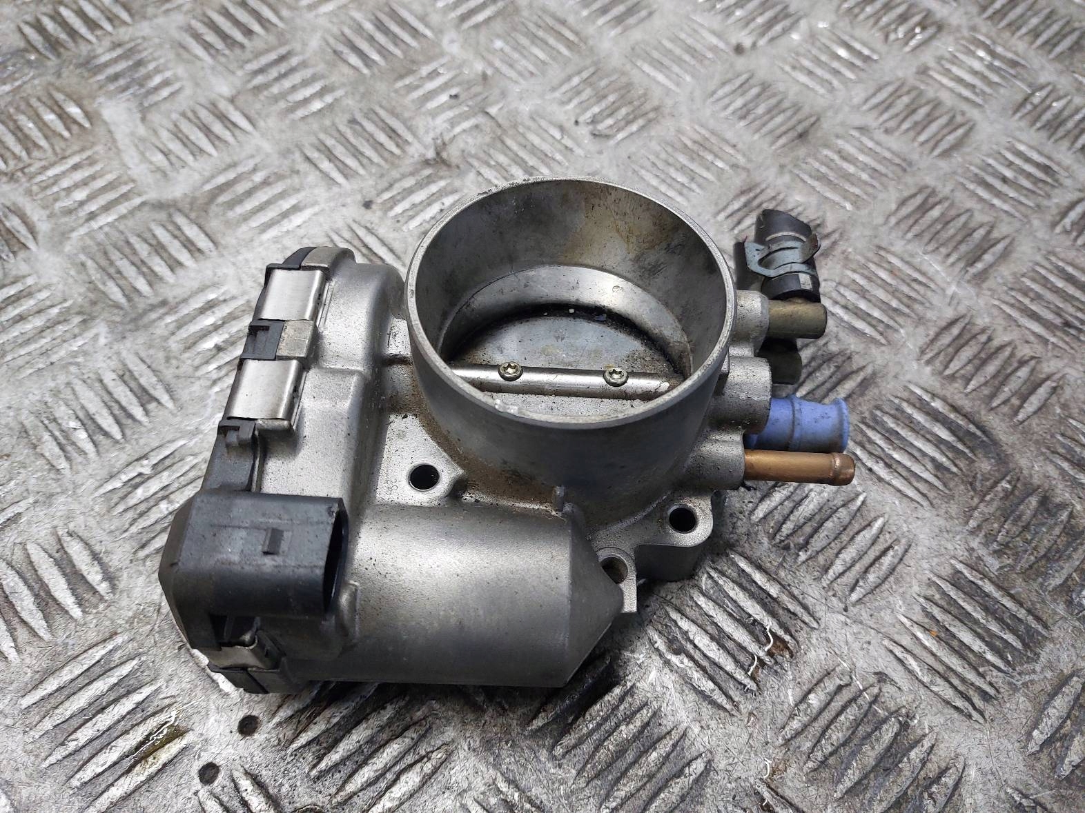 Valvola a farfalla AUDI A6 C5 LIFT 2.4 V6 078133062B