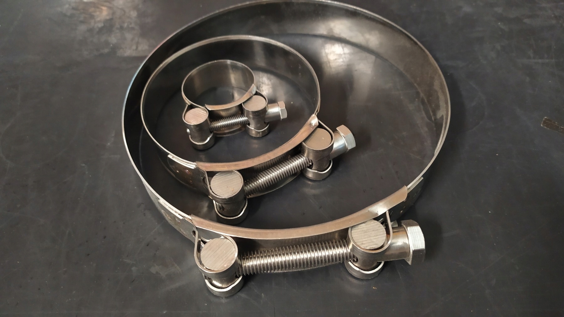 Obejma śrubowa GBS W1 162-174mm Rodzaj opaska skręcana