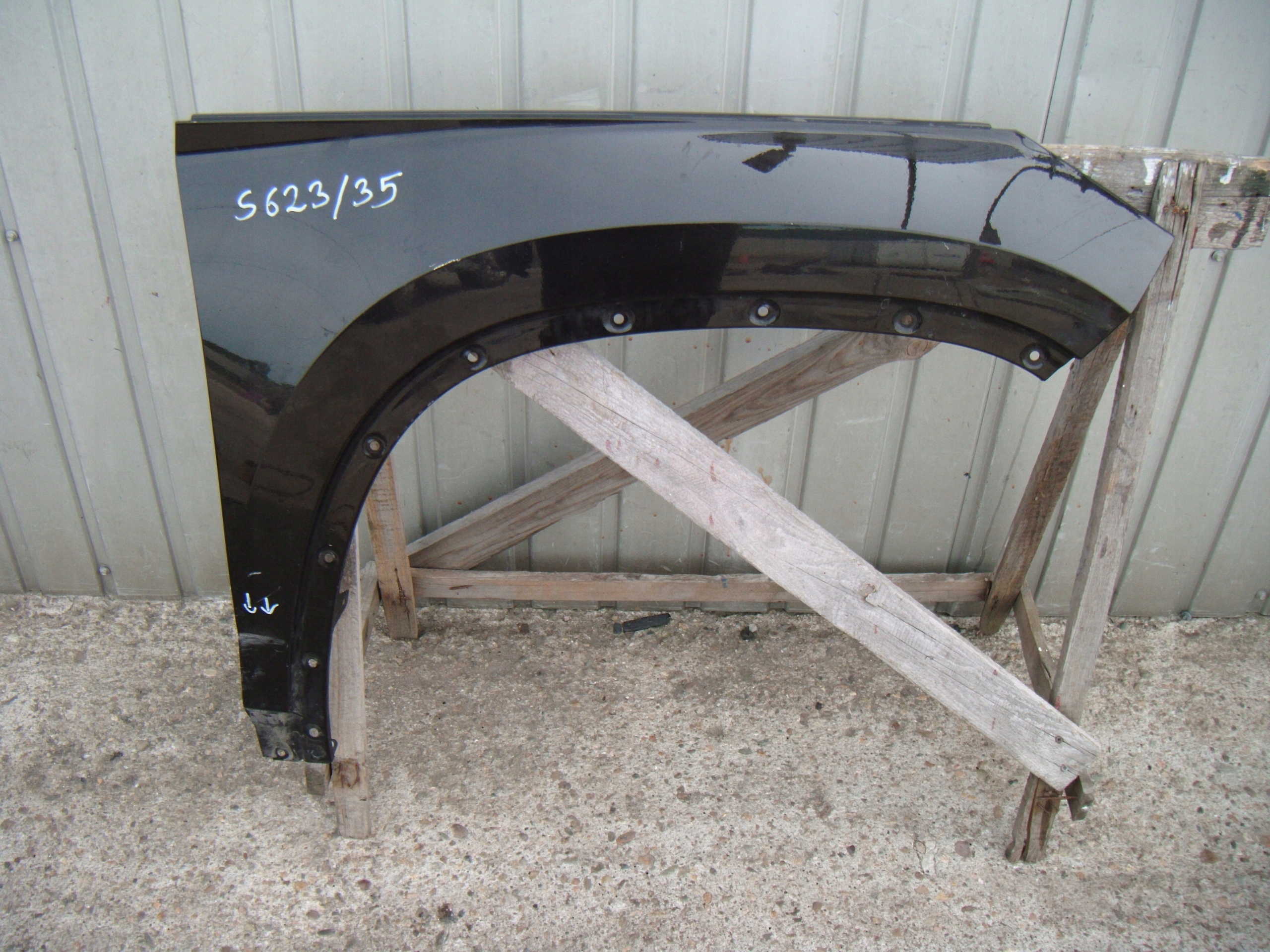 SKODA KODIAQ 16- BŁOTNIK PRAWY PRZÓD