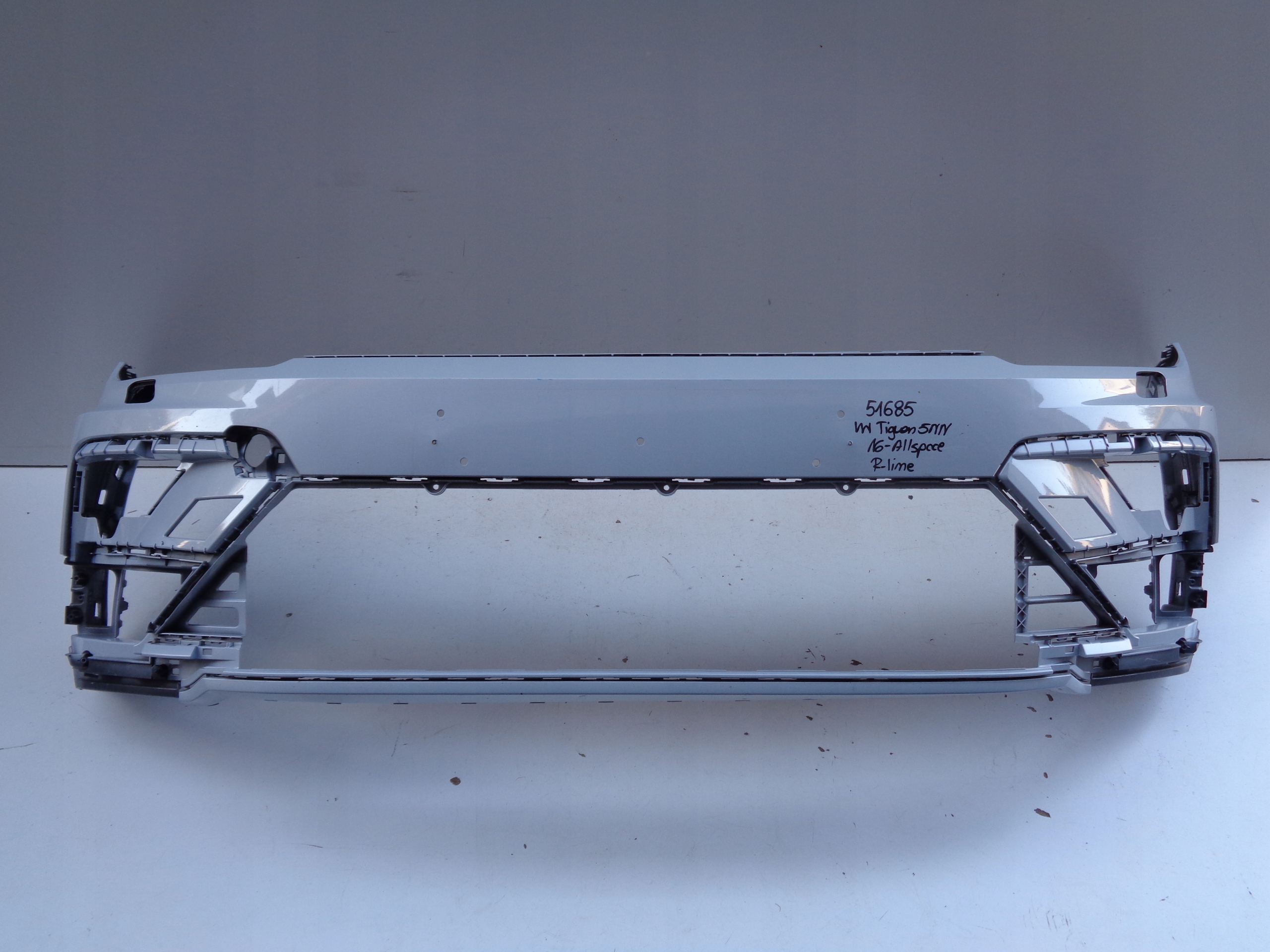 front bumper VW TIGUAN 5NN ALLSPACE 16- R-LINE NR 51685