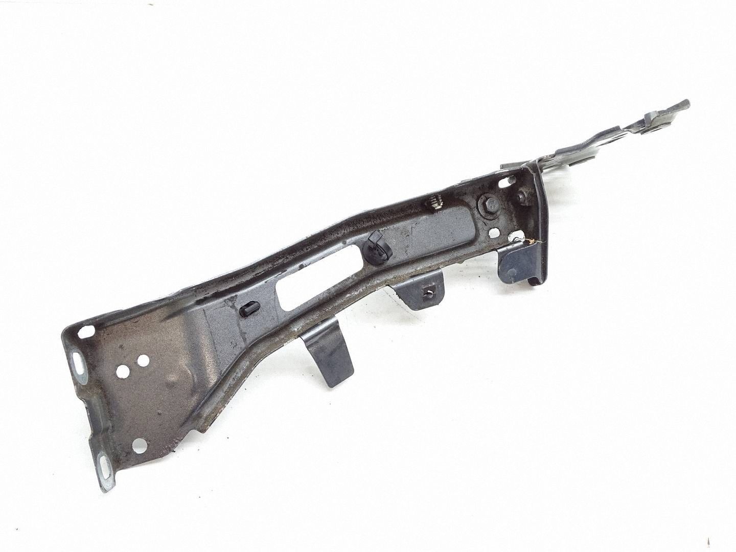 Console Support plaque Droit Avant Aile AUDI A4 B9 8W0821136B