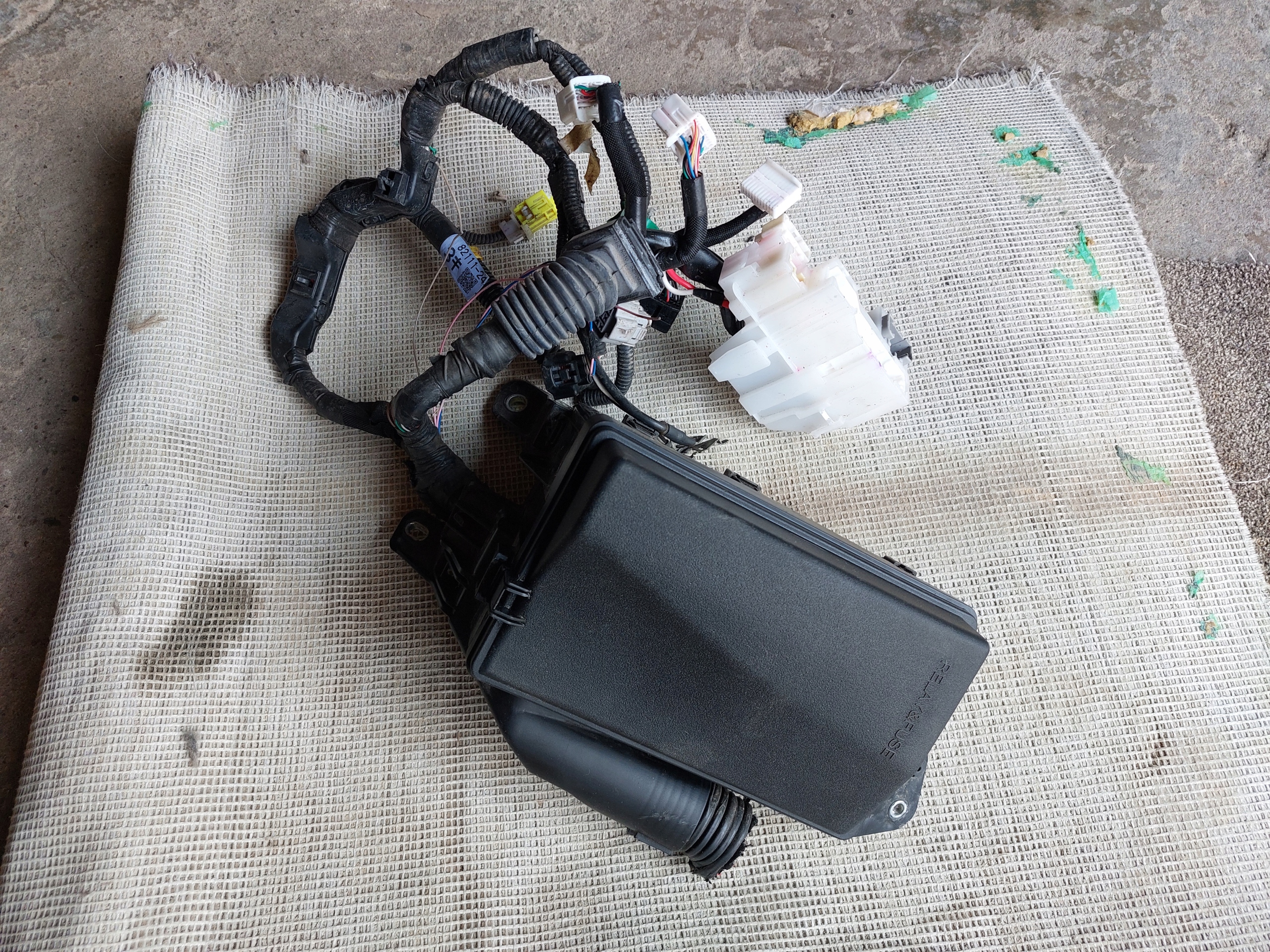 Module fusibles LEXUS RC F 5.0 B 15r