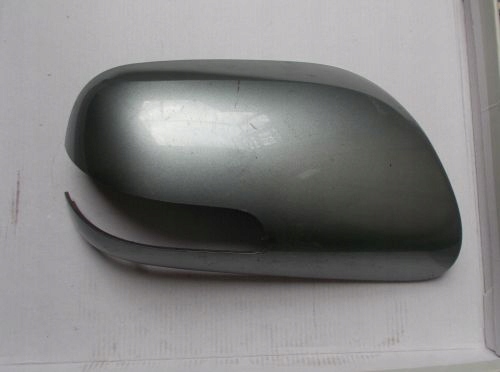 TOYOTA AVENSIS T25 06-09 Lift правий корпус