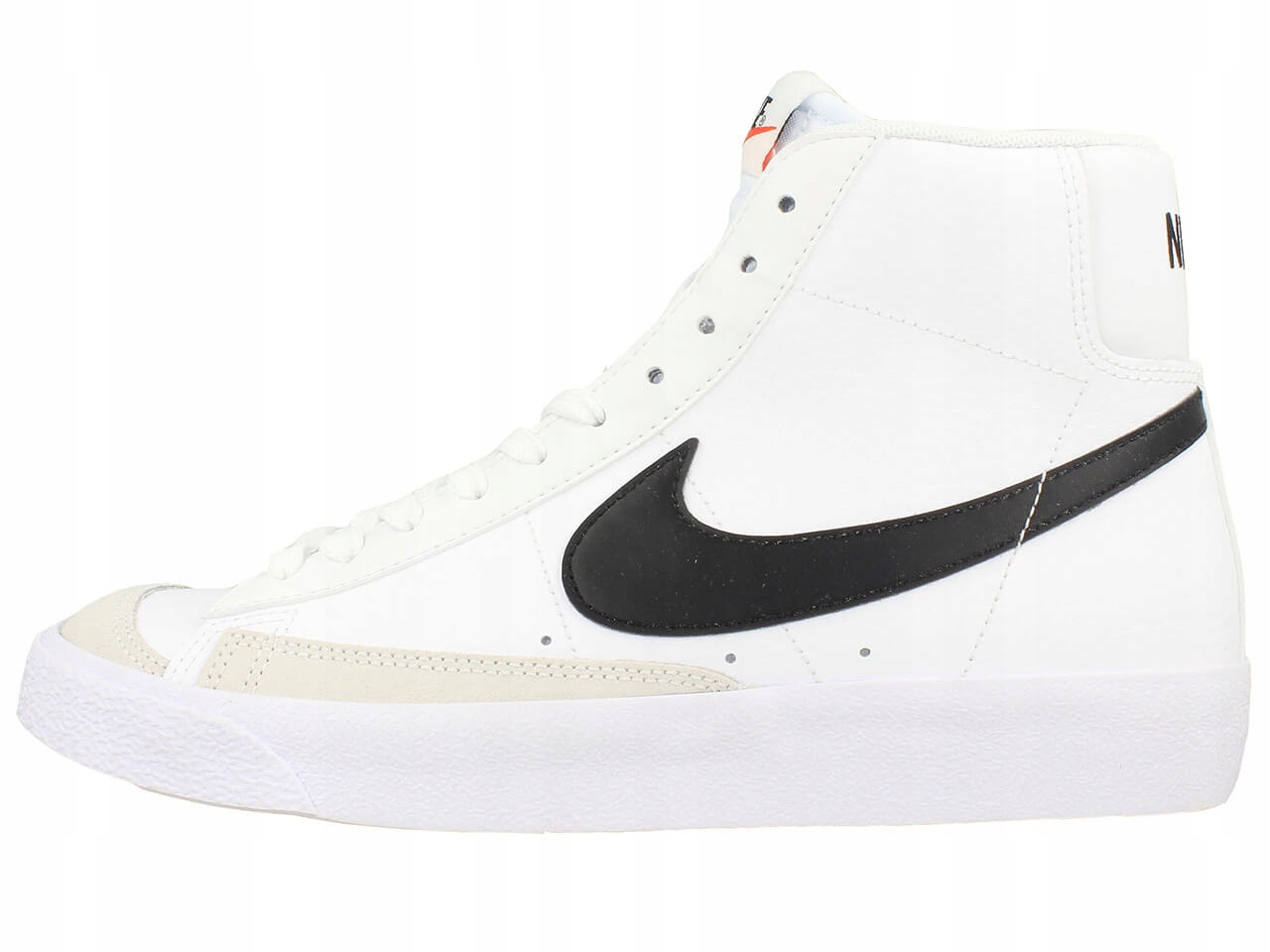 

Nike Blazer Mid DA4086-100 # 40