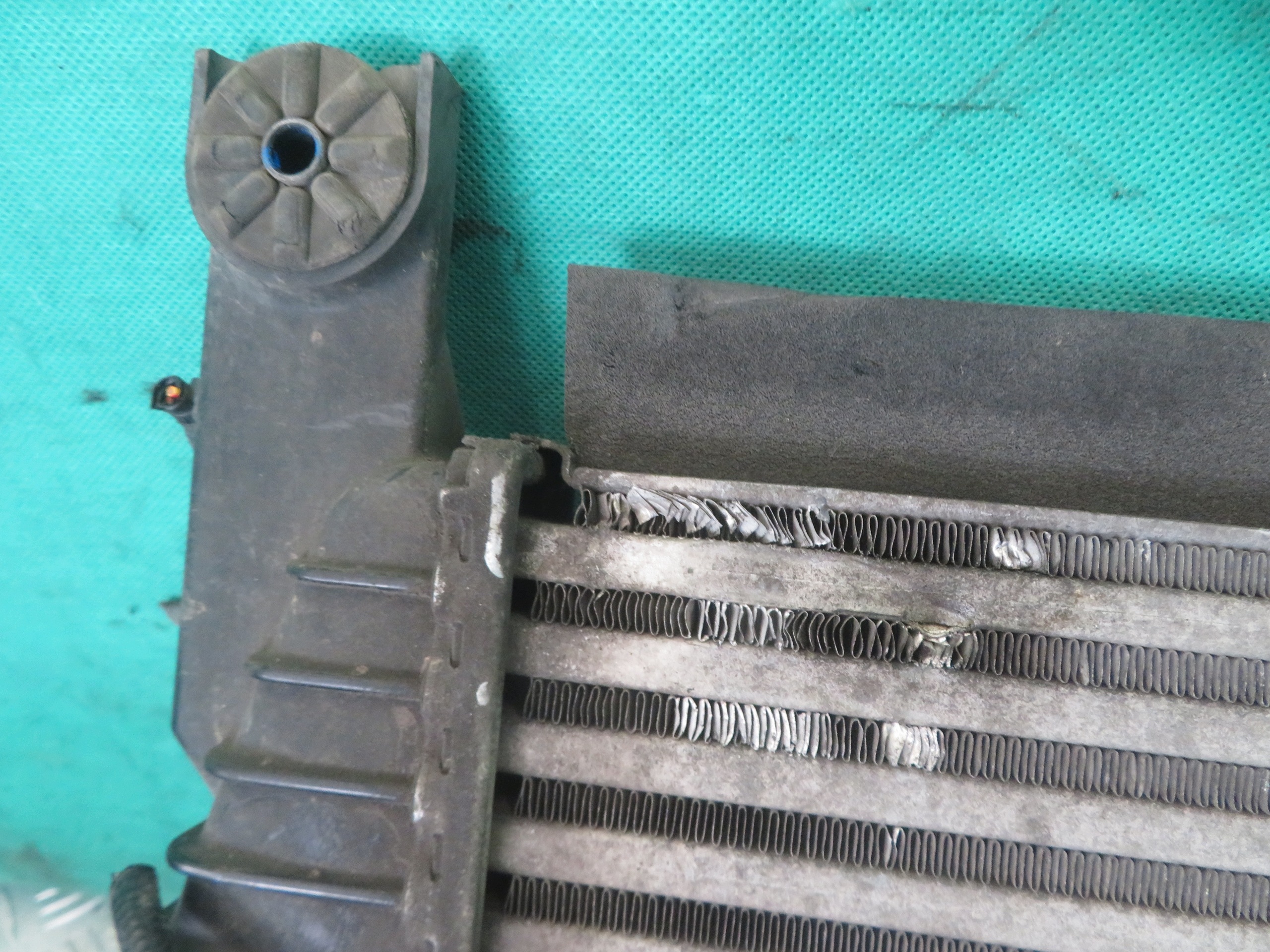 Kühler luft INTERCOOLER FORD RANGER 3.2 16R