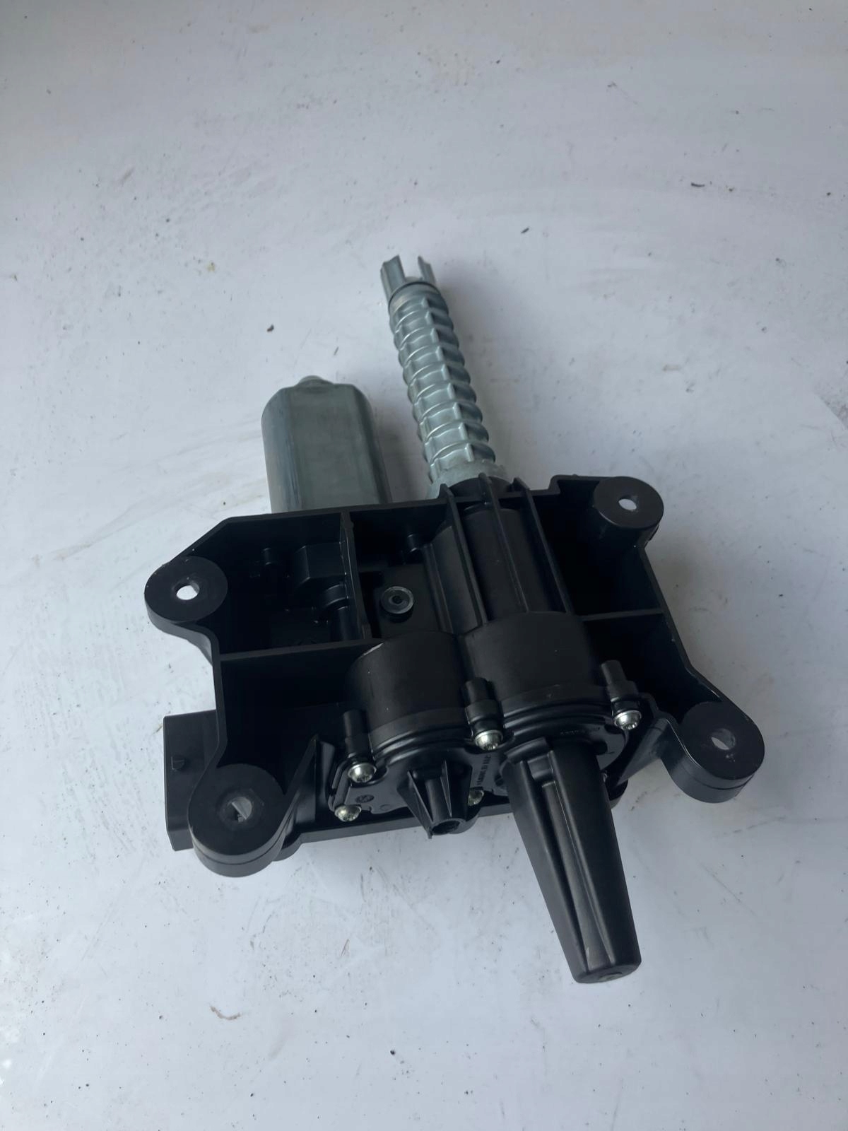 Bremse Hand elektrisch PEUGEOT 3008 9673094880