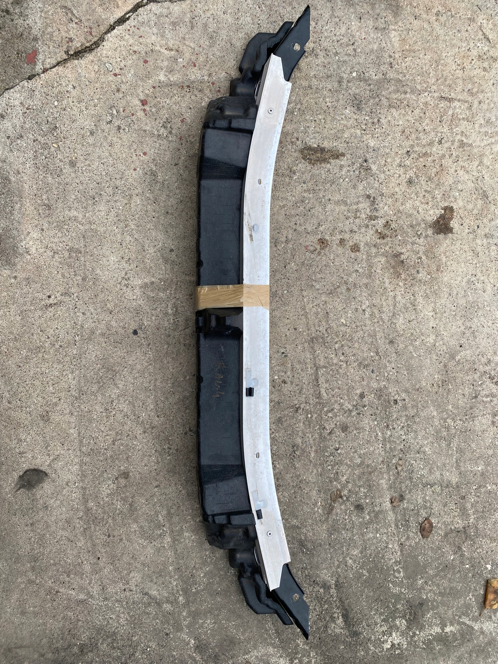 TOYOTA RAV4 V 19- bumper support front