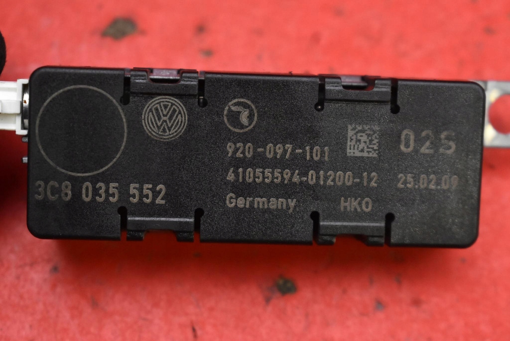 amplifier ANTENY 3C8035552 VW PASSAT CC 08-12
