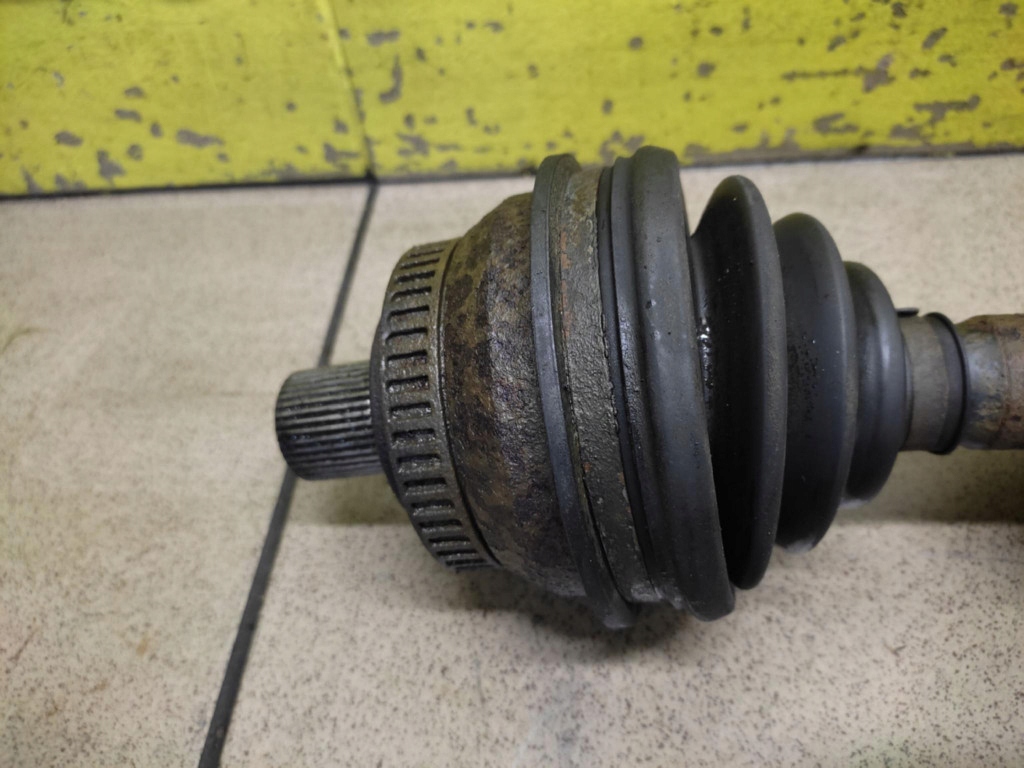 VW SHARAN and 1.9 TDI semi-axis left front