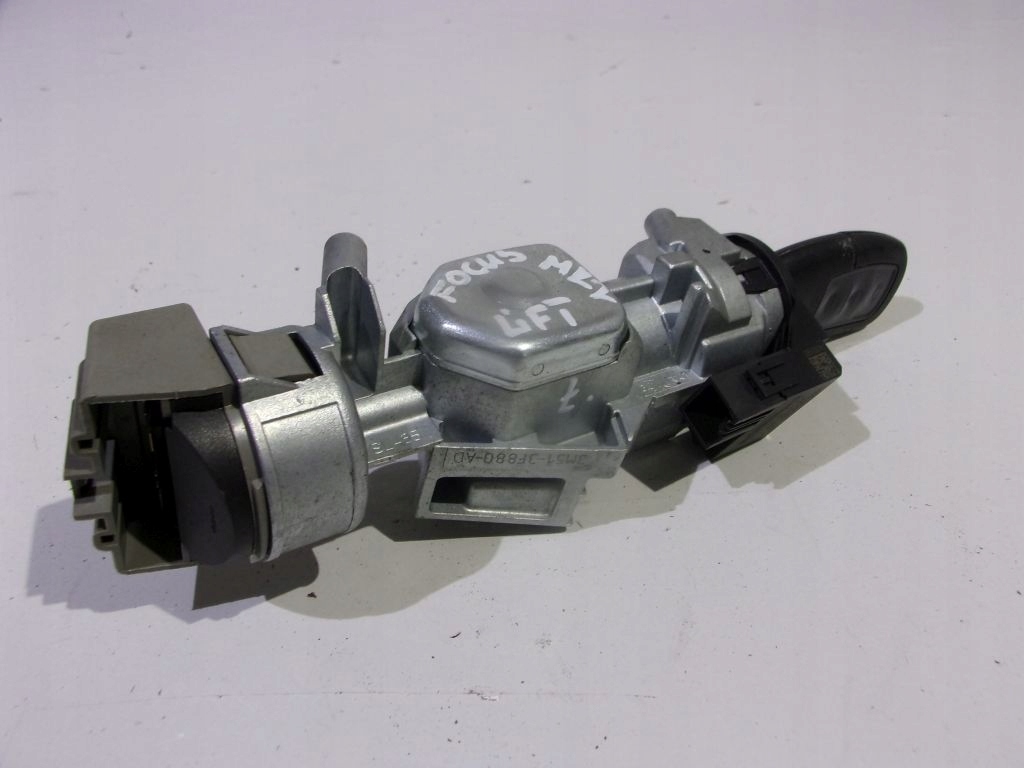 Ford Focus MK2 lift FL ignition z kluczykiem