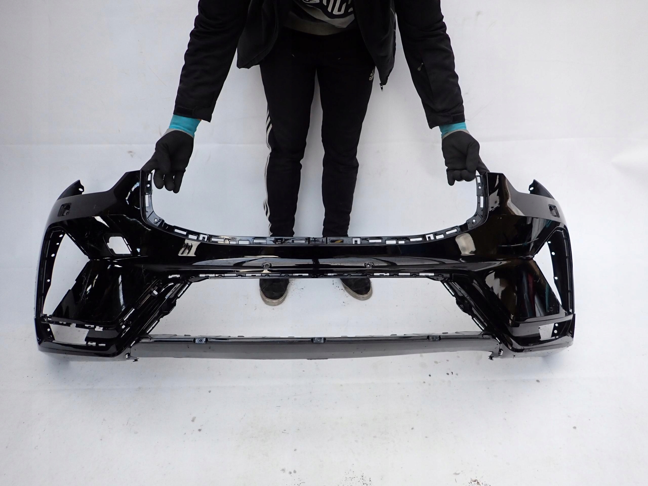 VOLVO XC60 II LIFT R-design bumper front front PDC 32234958