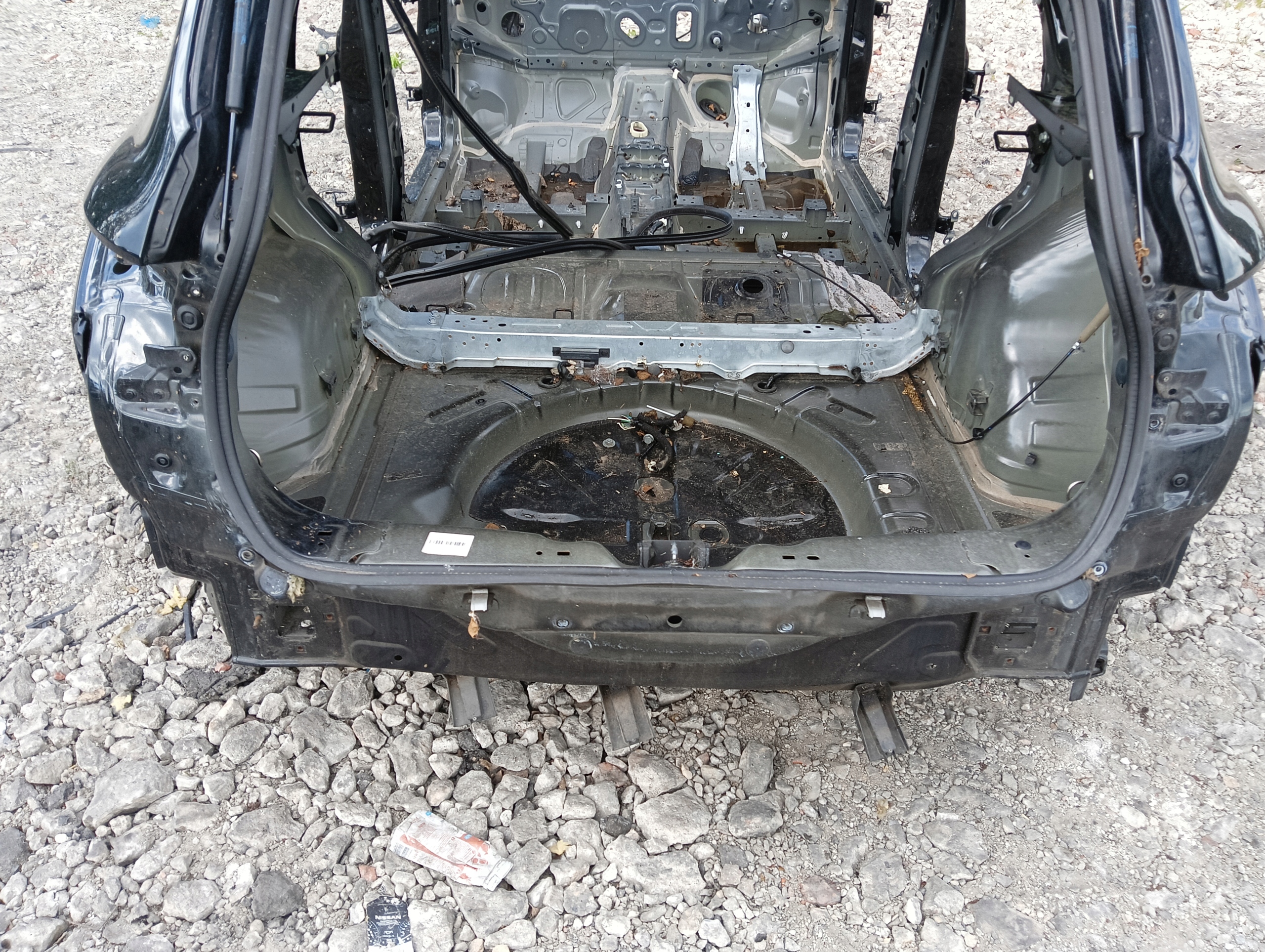 PAS TYŁ TYLNY RENAULT KADJAR (2015-2018) KOD LAKIERU TEGNE