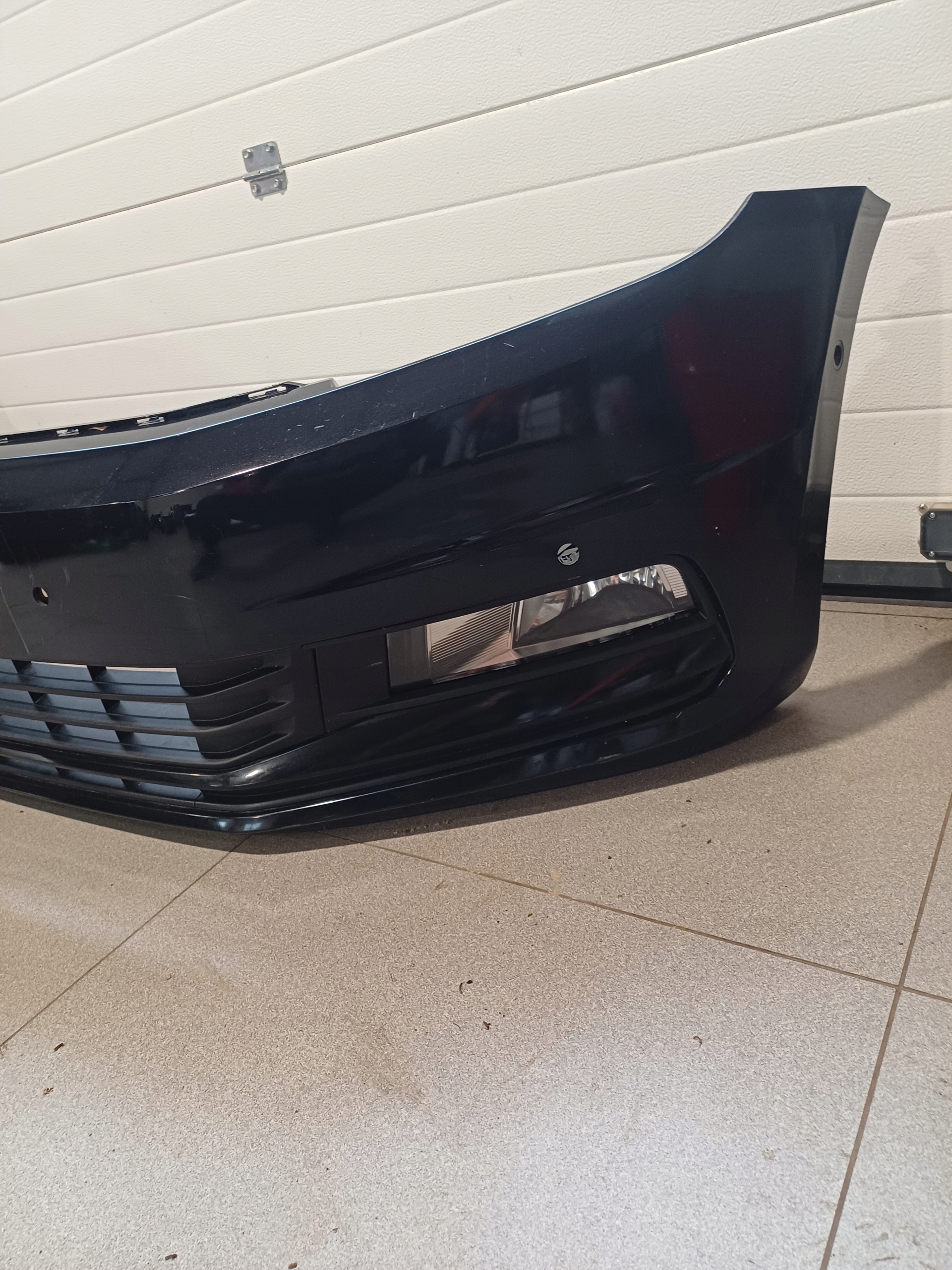 bumper front front VW TOURAN 5TA II 2 6 X PDC 2015R- 5TA 807221A-L