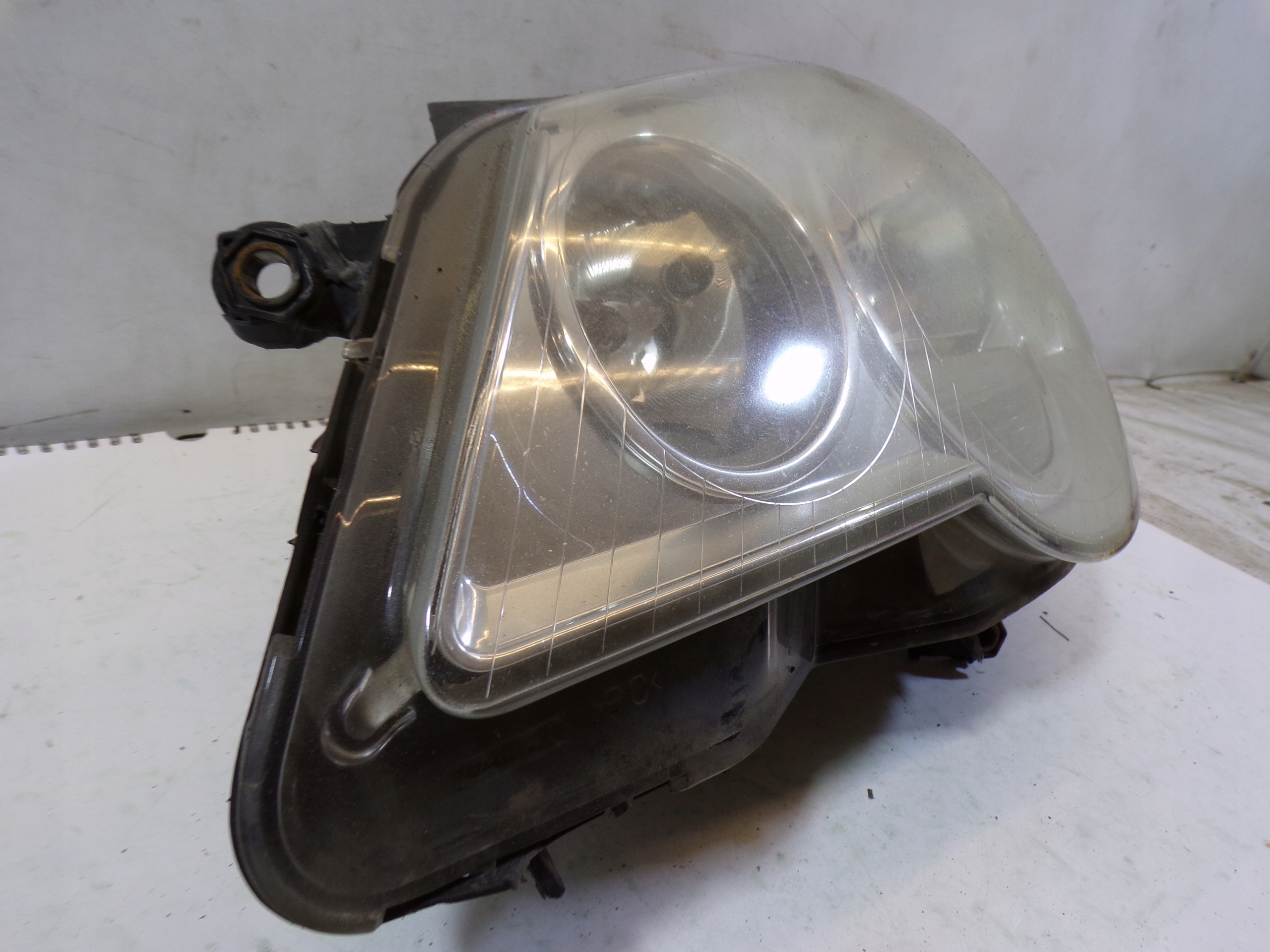 light front front left VOLKSWAGEN POLO 9N LIFT (3) (K1)