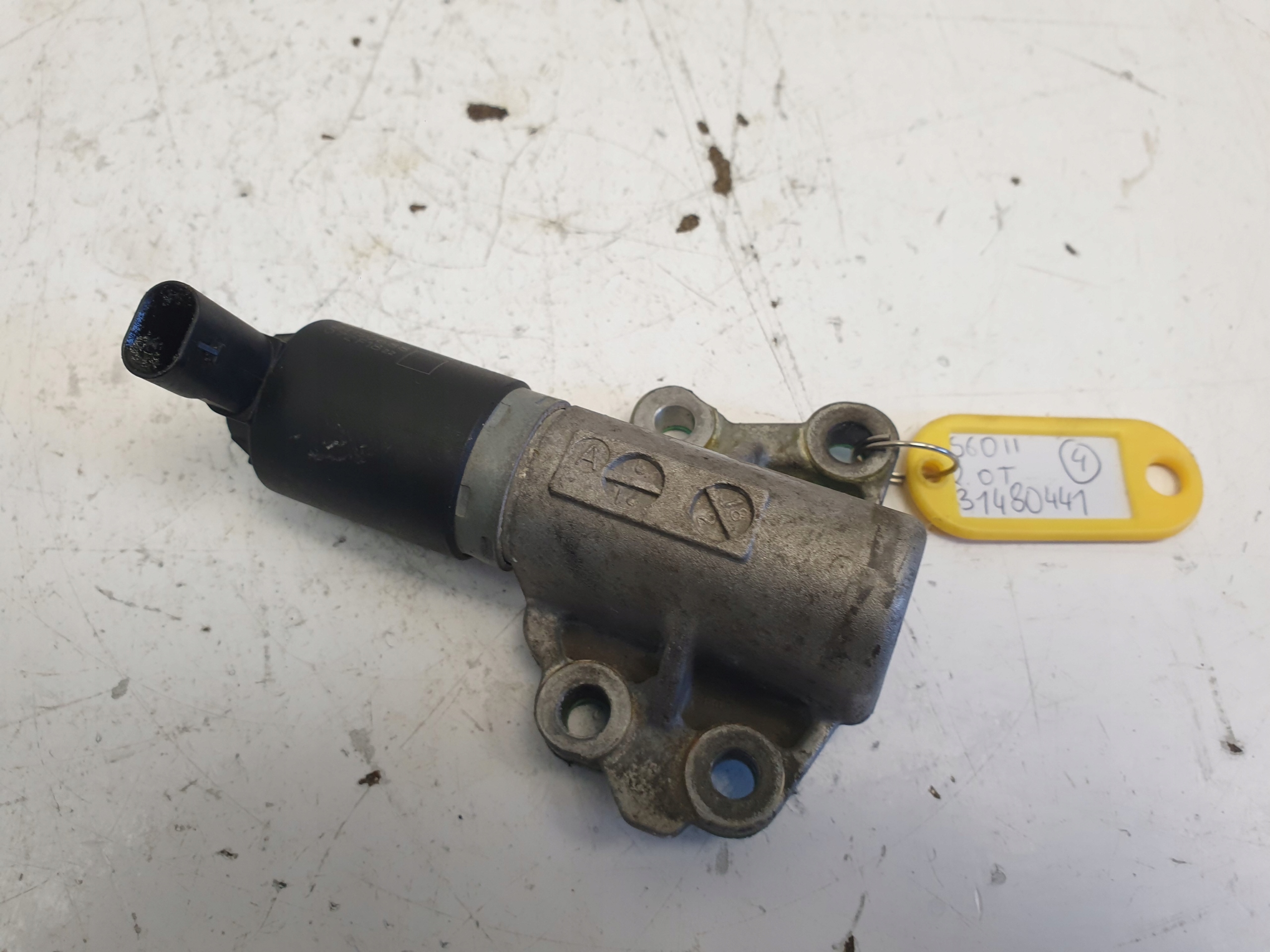 volvo oe 31480441 клапан грм