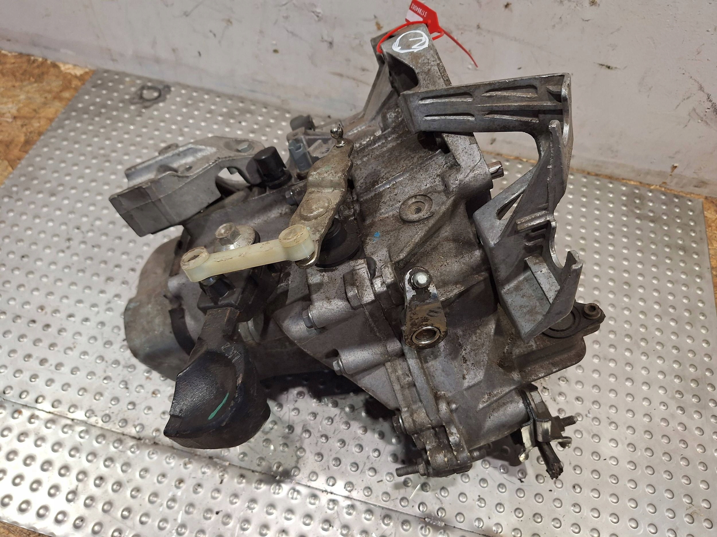 Getriebe 20CQ08 CITROEN C2 C3 1.1 8V 02