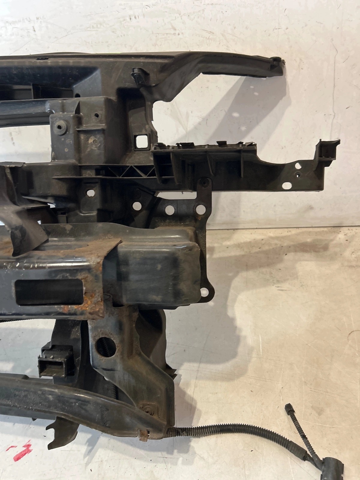 support panel for radiators Volkswagen Golf VI plus 1.6 TDI