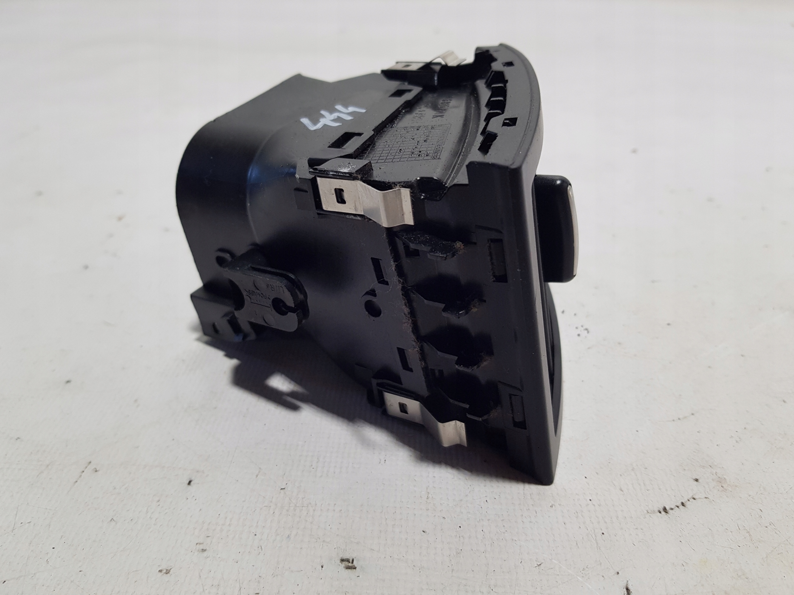 grid air conditioning devices left VW VOLKSWAGEN TOUAREG 7L 7L6819704