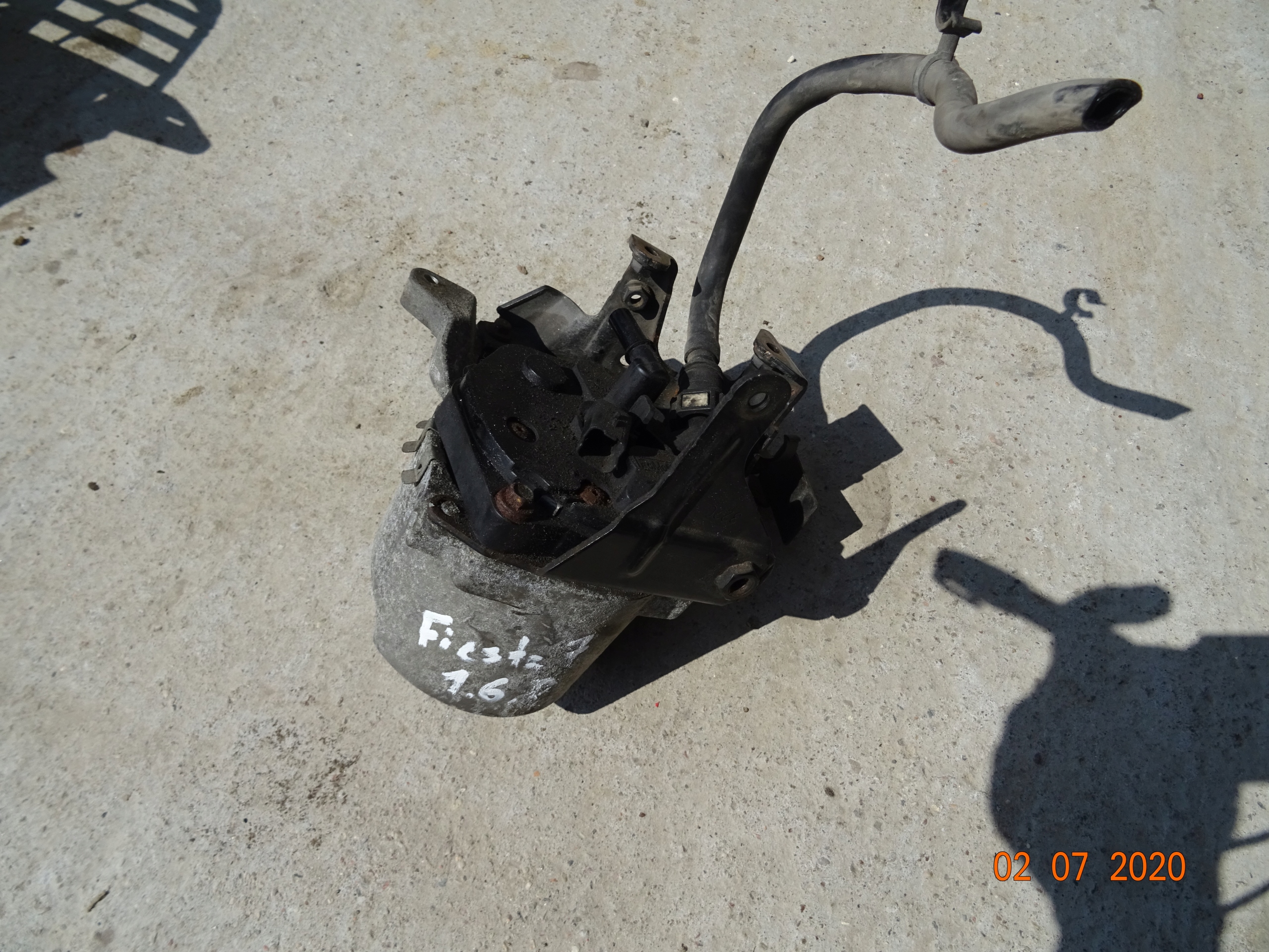 КОРПУС ПАЛИВНОГО ФІЛЬТРА FORD FIESTA MK7 1.6 TDCI