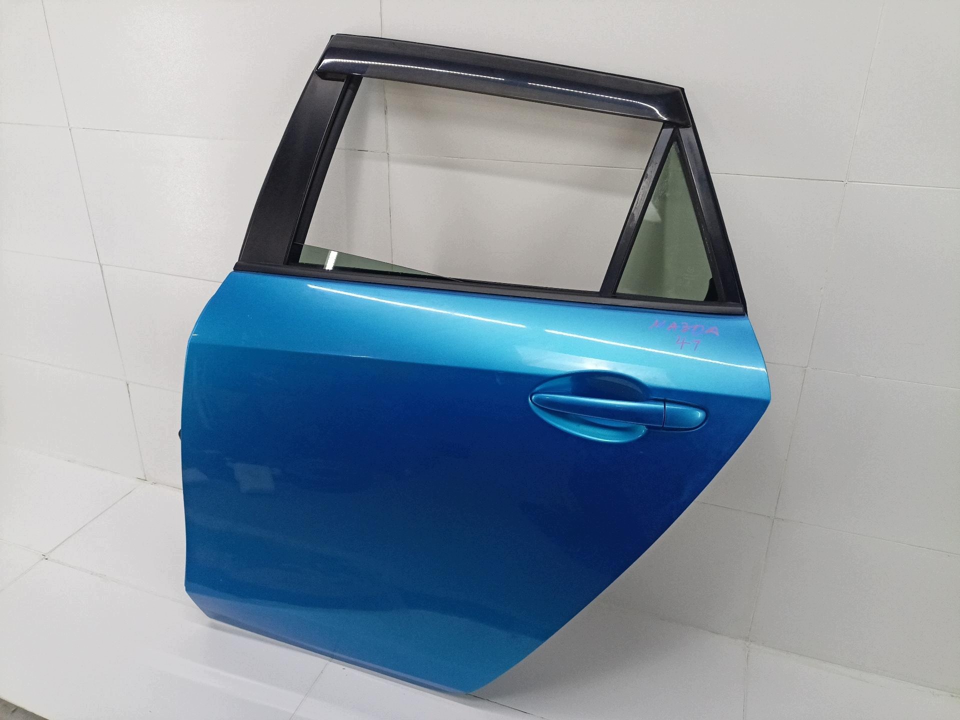door rear part left side Mazda 3 2 BL 2010