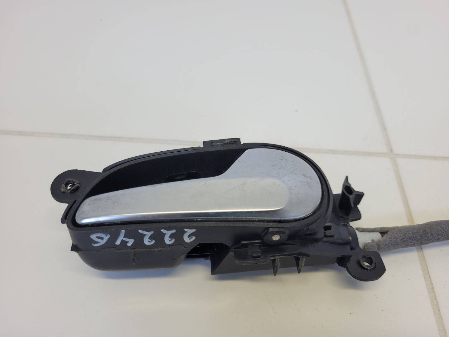 handle inner front right side Volkswagen Up facelift 2016 1S0837114D