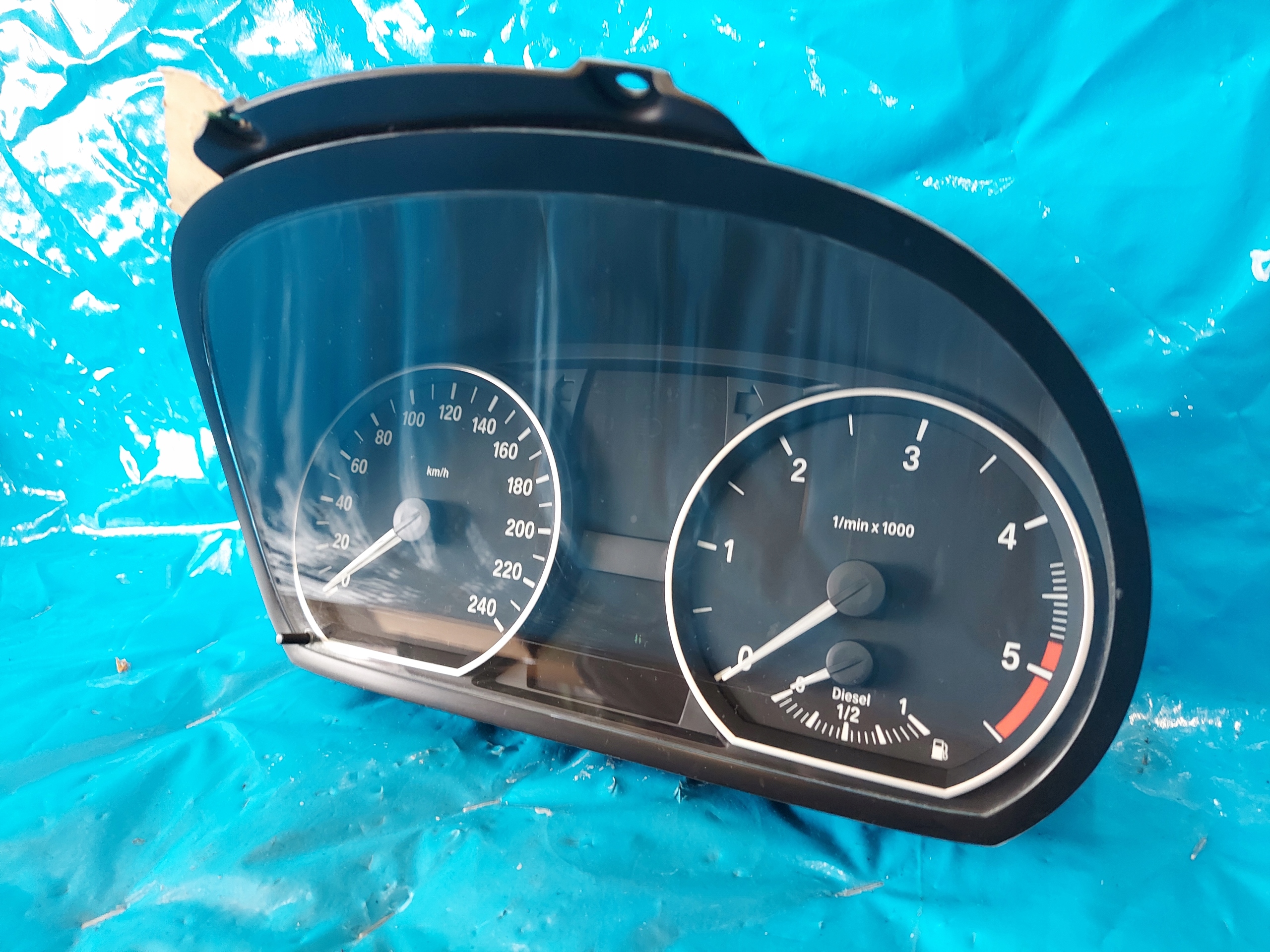 dials clock BMW 118 D 2012 R 924233201