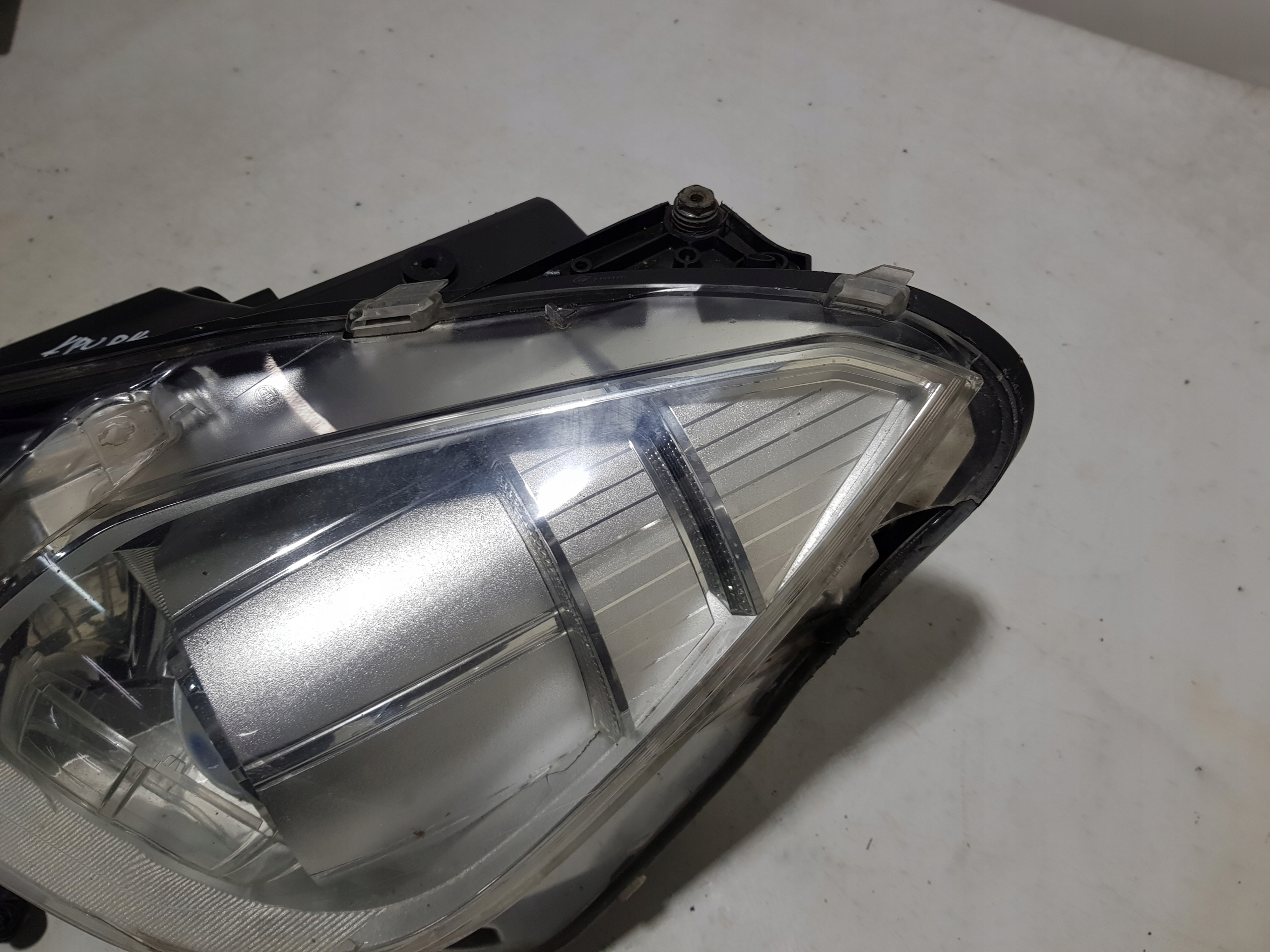 light XENON BI-XENON left front MERCEDES W207 C207