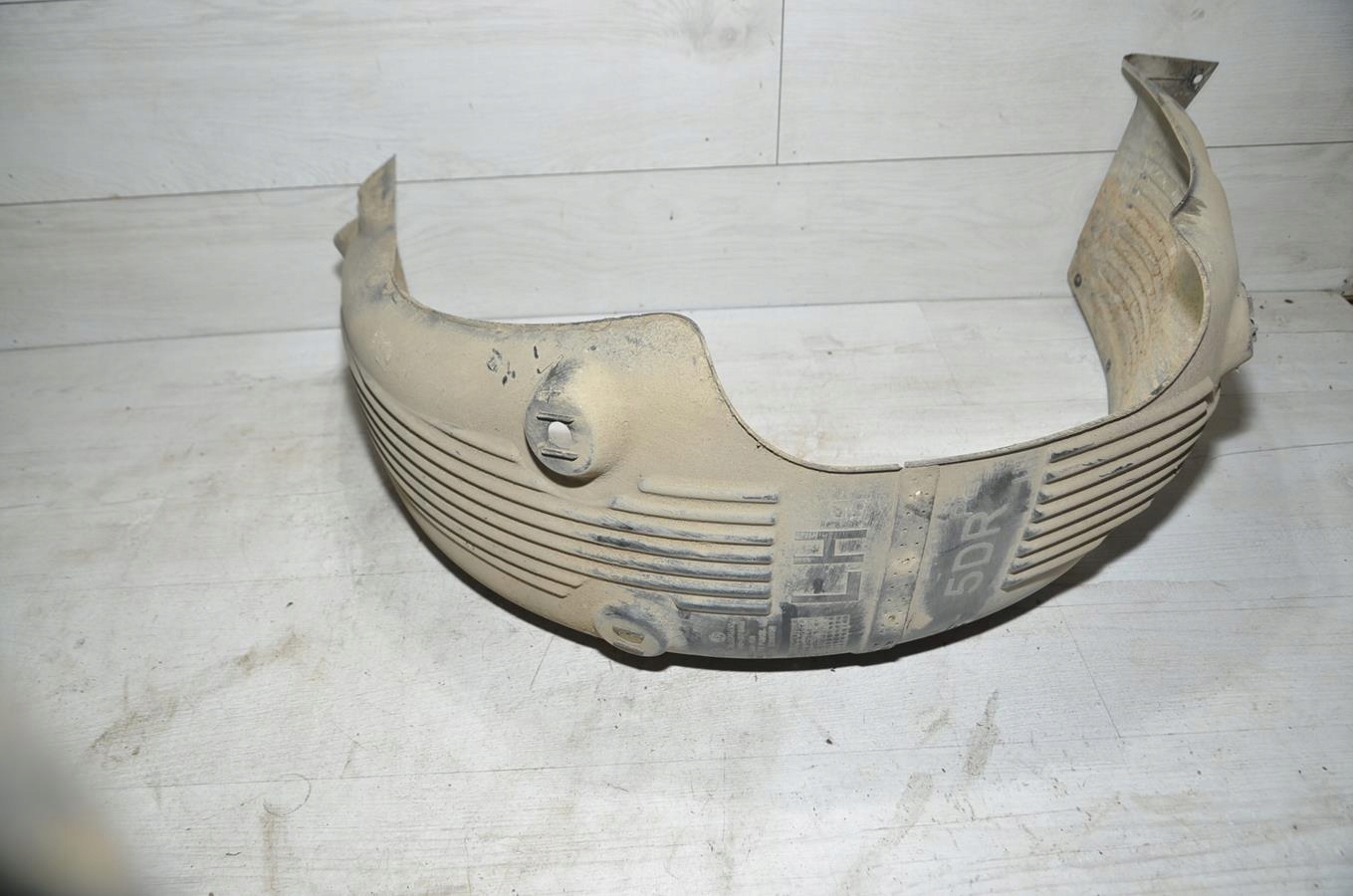 mudguard left rear part Hyundai i20 II lift 5d