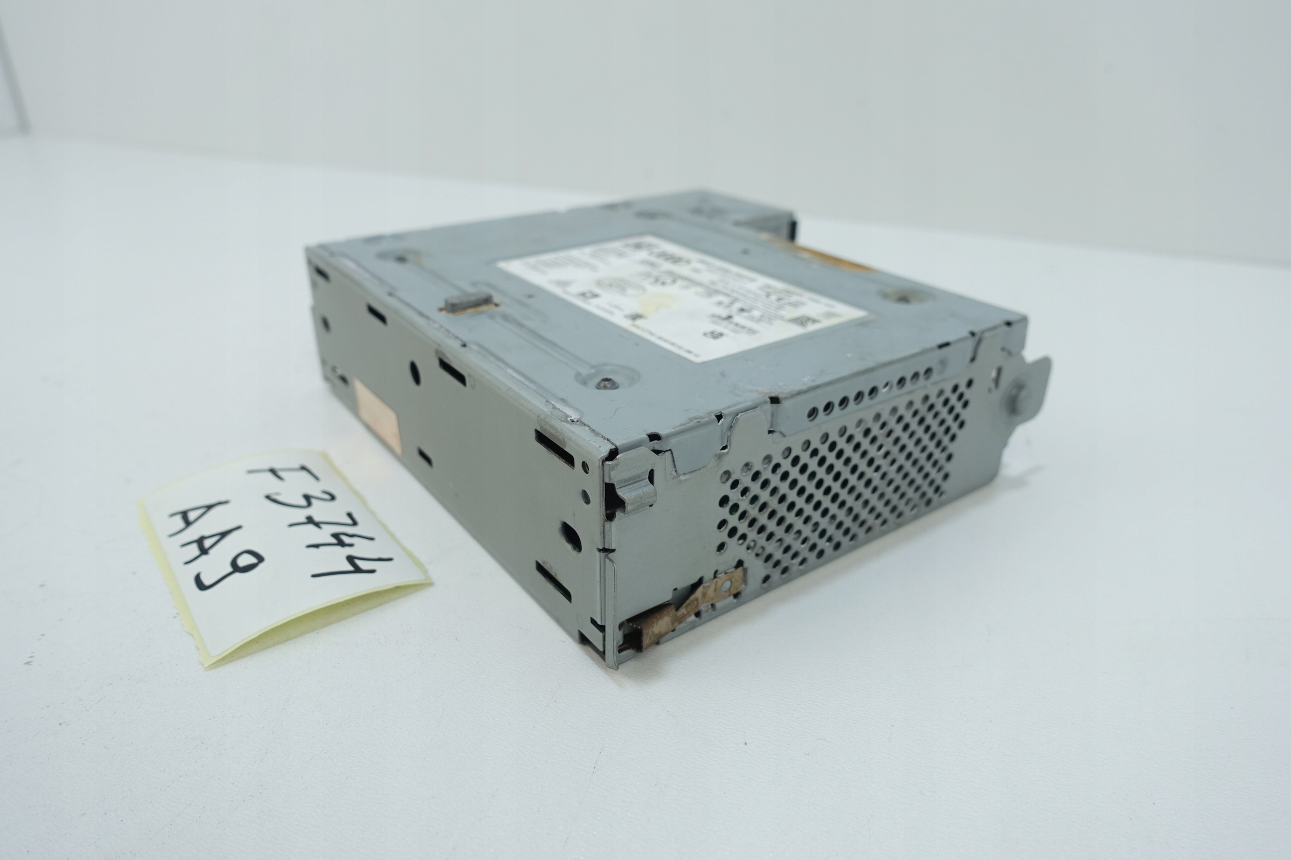 AUDI control unit module navigation player MULTIMEDIALNY MIB3 8W2035043E