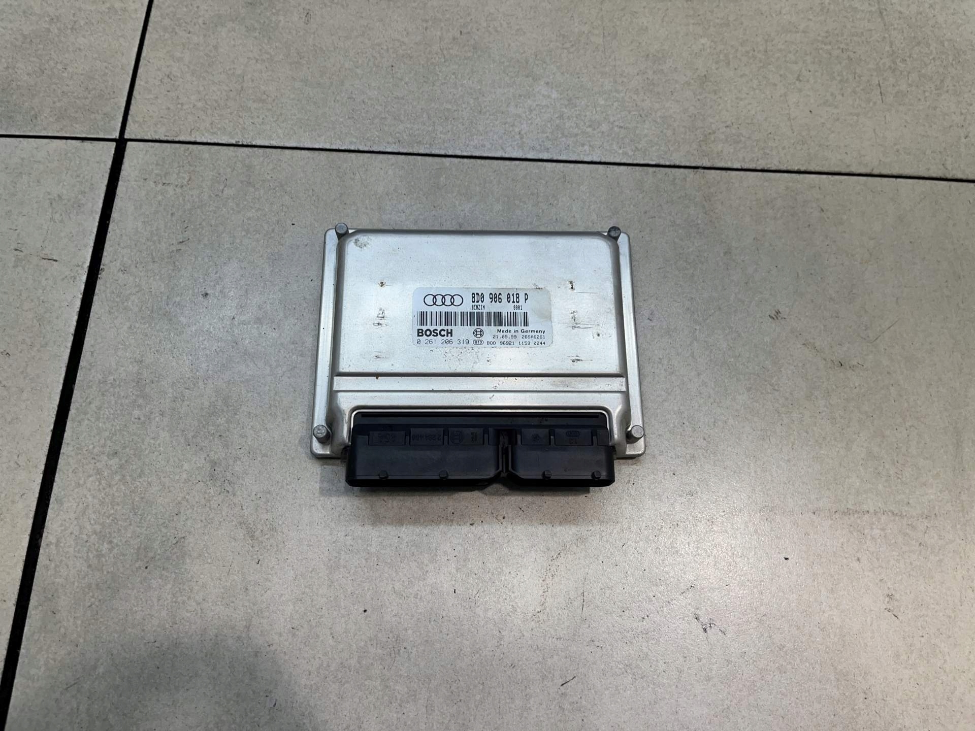 computer Motore AUDI A6 C5 KOMBI 8D0906018P