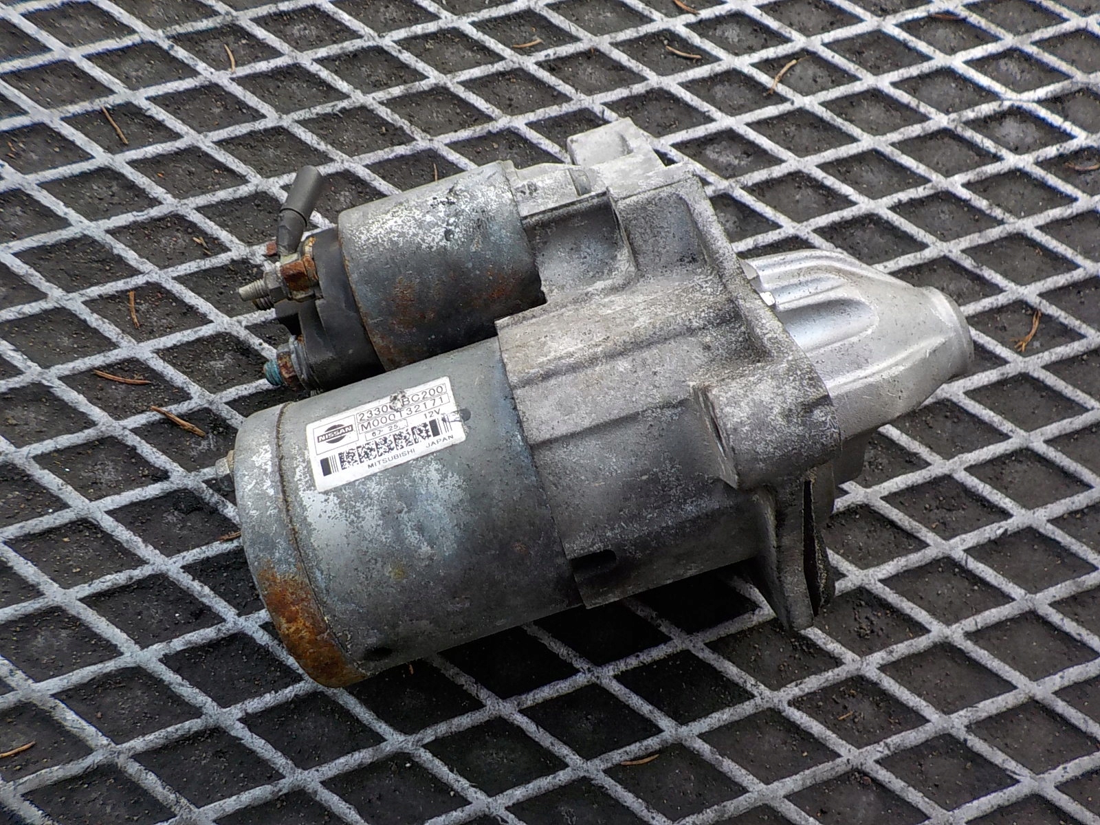 NISSAN NOTE II 1.6 16V B starter M000T32171 23300BC200