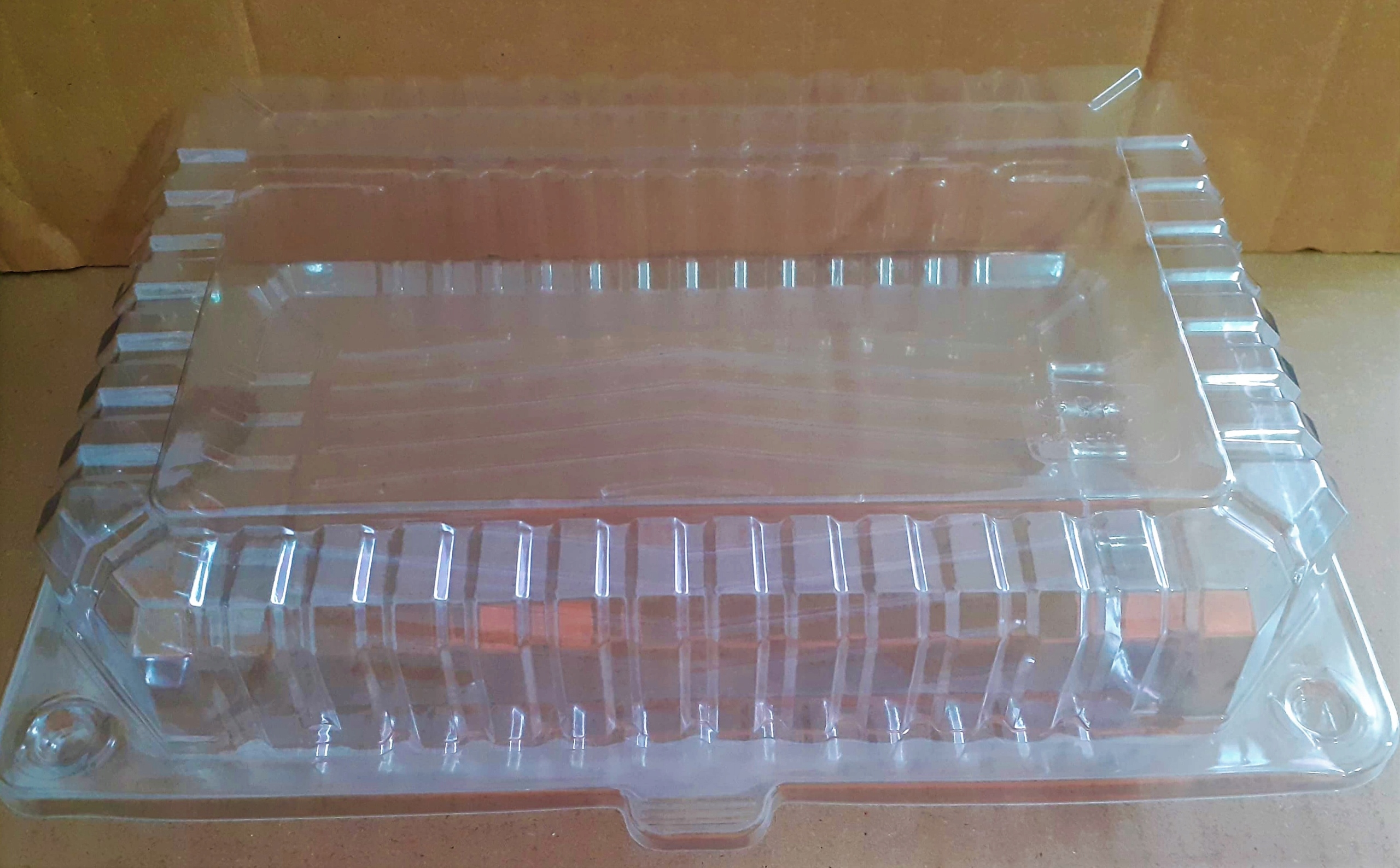 Pojemniki plastikowe przeźroczyste na ciasto ALI40, 2040 50 szt. Kod producenta ALI40/2040