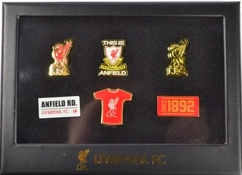 Liverpool Fc sada 6 odznaků v krabičce (oficiální)