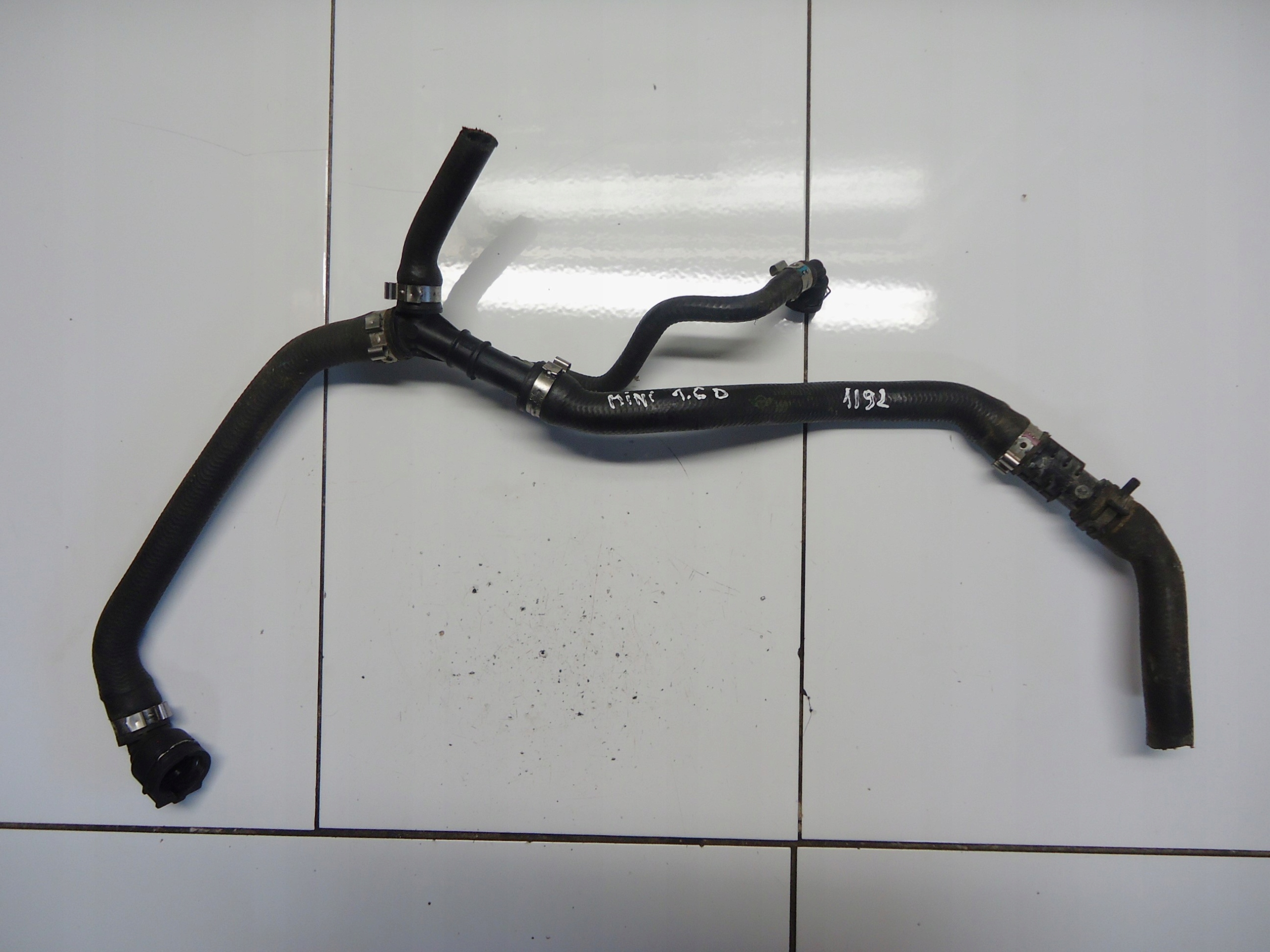 MINI COOPER 1.6D N47C16 cijev cijevčica prijenos vode 7811782