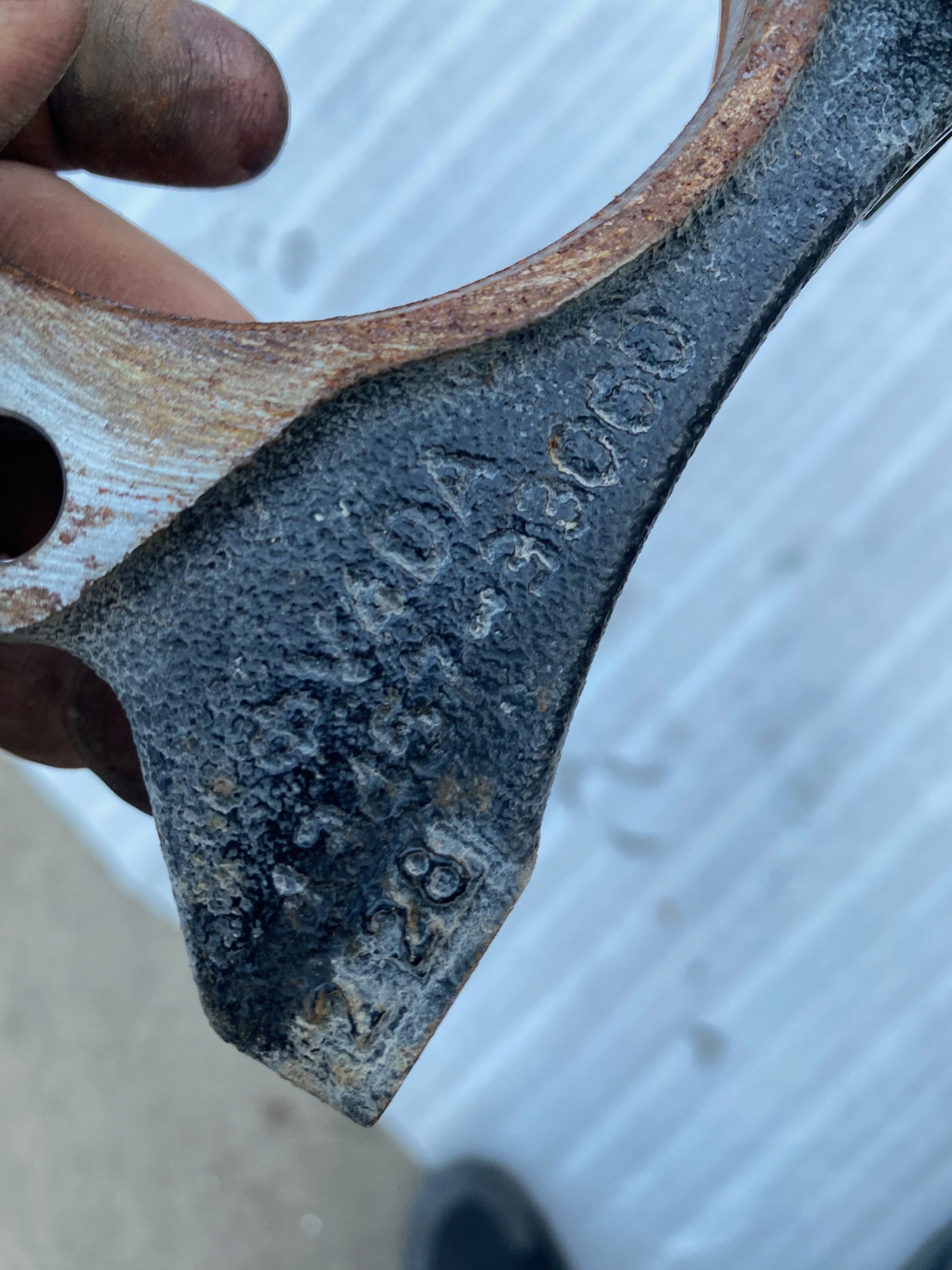 LEXUS UX Support Demi axe 43457-33060