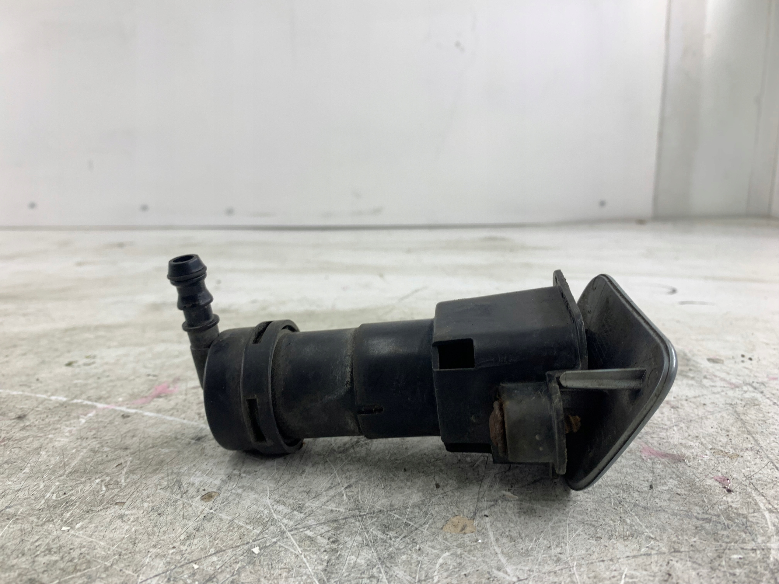 AUDI A4 B6 washer lights right bumper XENON