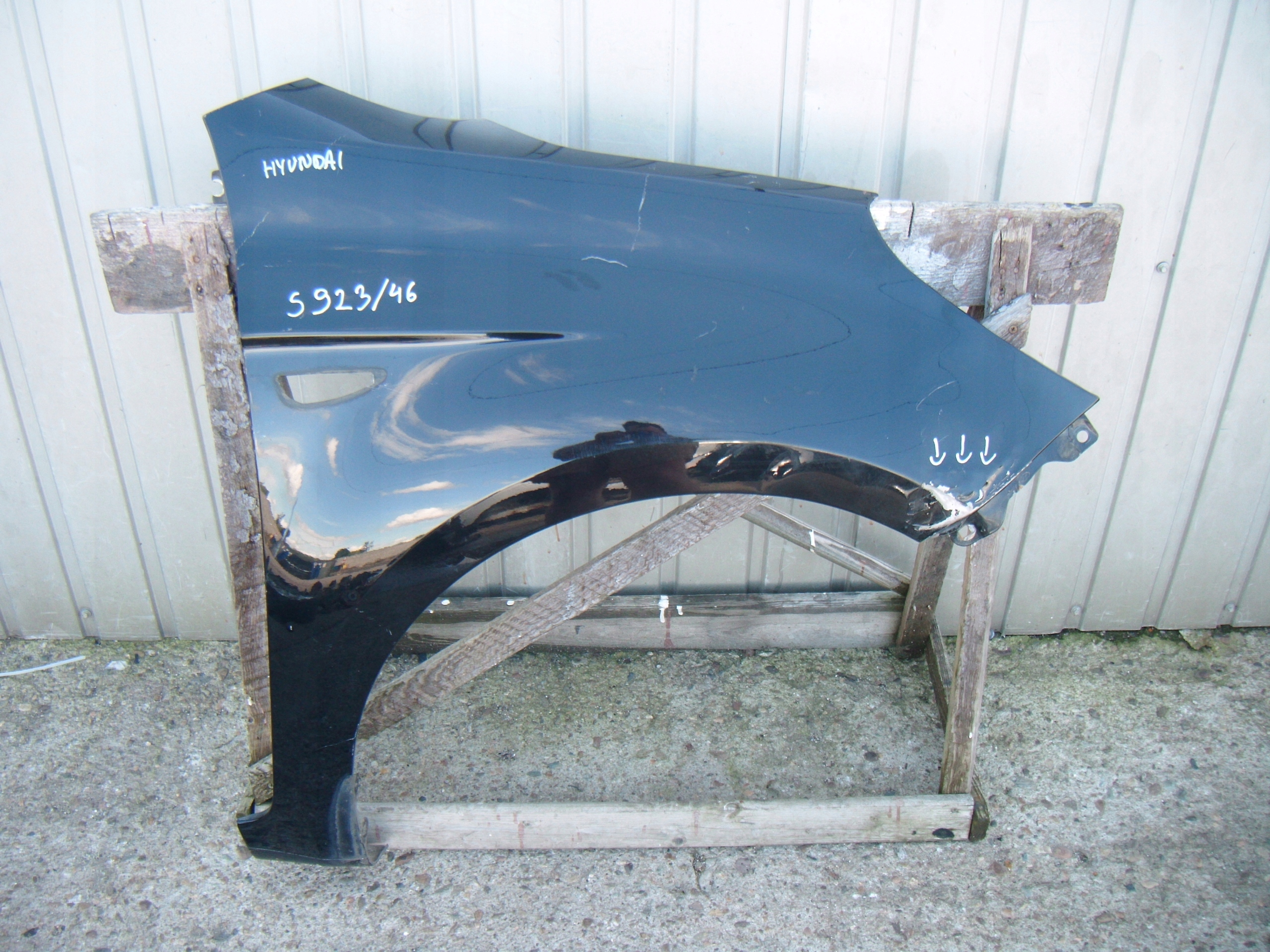 HYUNDAI I20 08-12 BŁOTNIK PRAWY PRZÓD