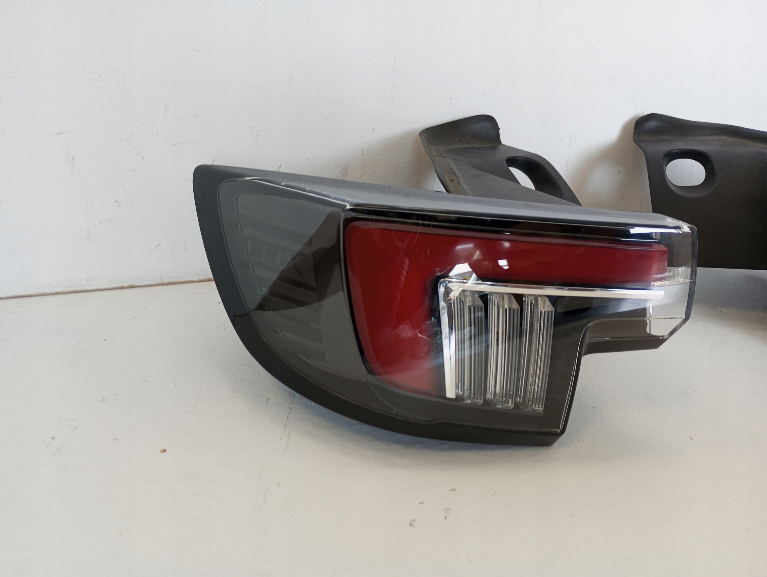 light lights rear part rear OPEL MOKKA B 9833721880