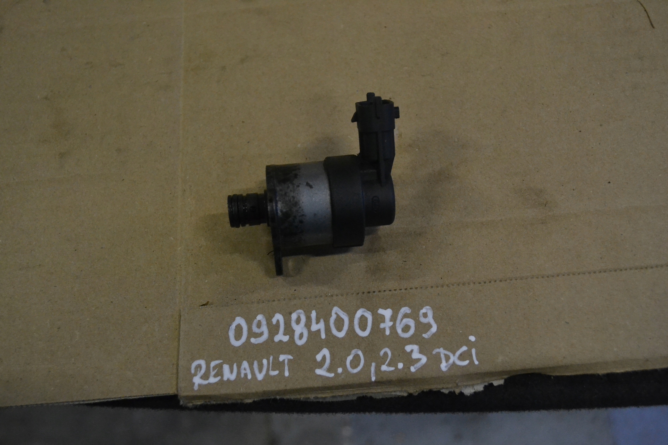 RENAULT TRAFIC II 2.0 DCI ventil goriva 0928400769