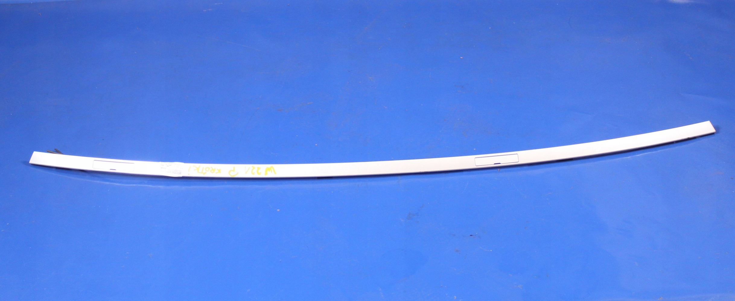 00000000000000 - Планка крыши правый MERCEDES W221 короткий