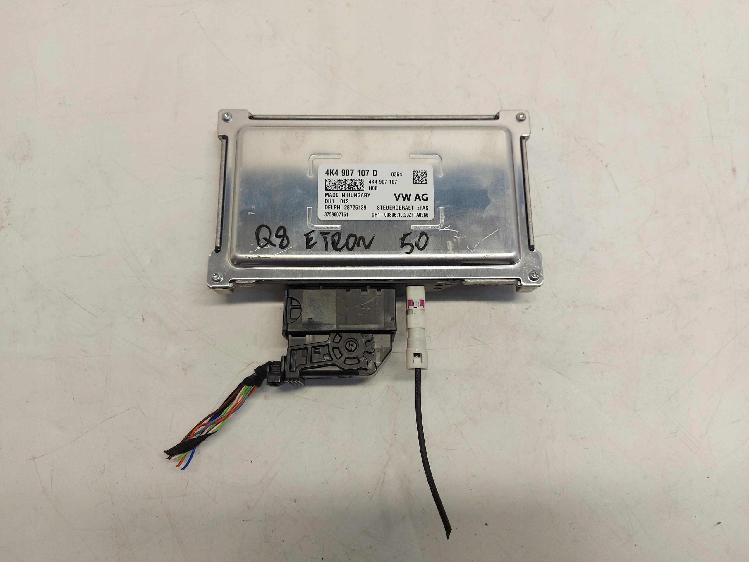 Audi Q8 E-TRON SUV 4KE module control unit kamery reversing fas 4k4907107d