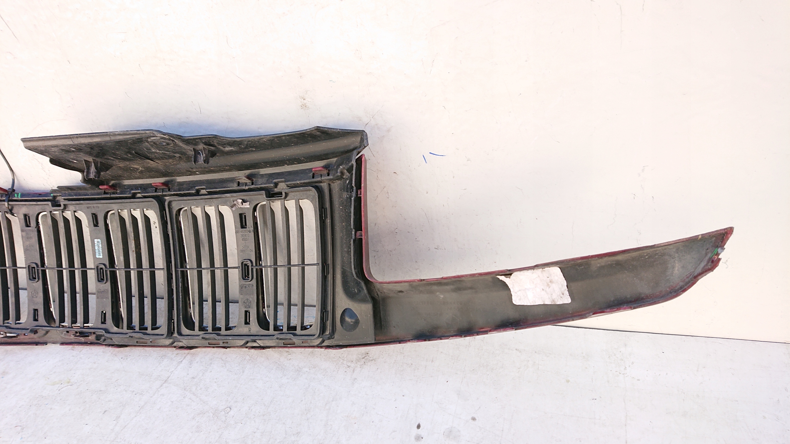 Jeep Cherokee J Kühlergrill FRONTGRILL Kühlergitter - Thumbnail 12