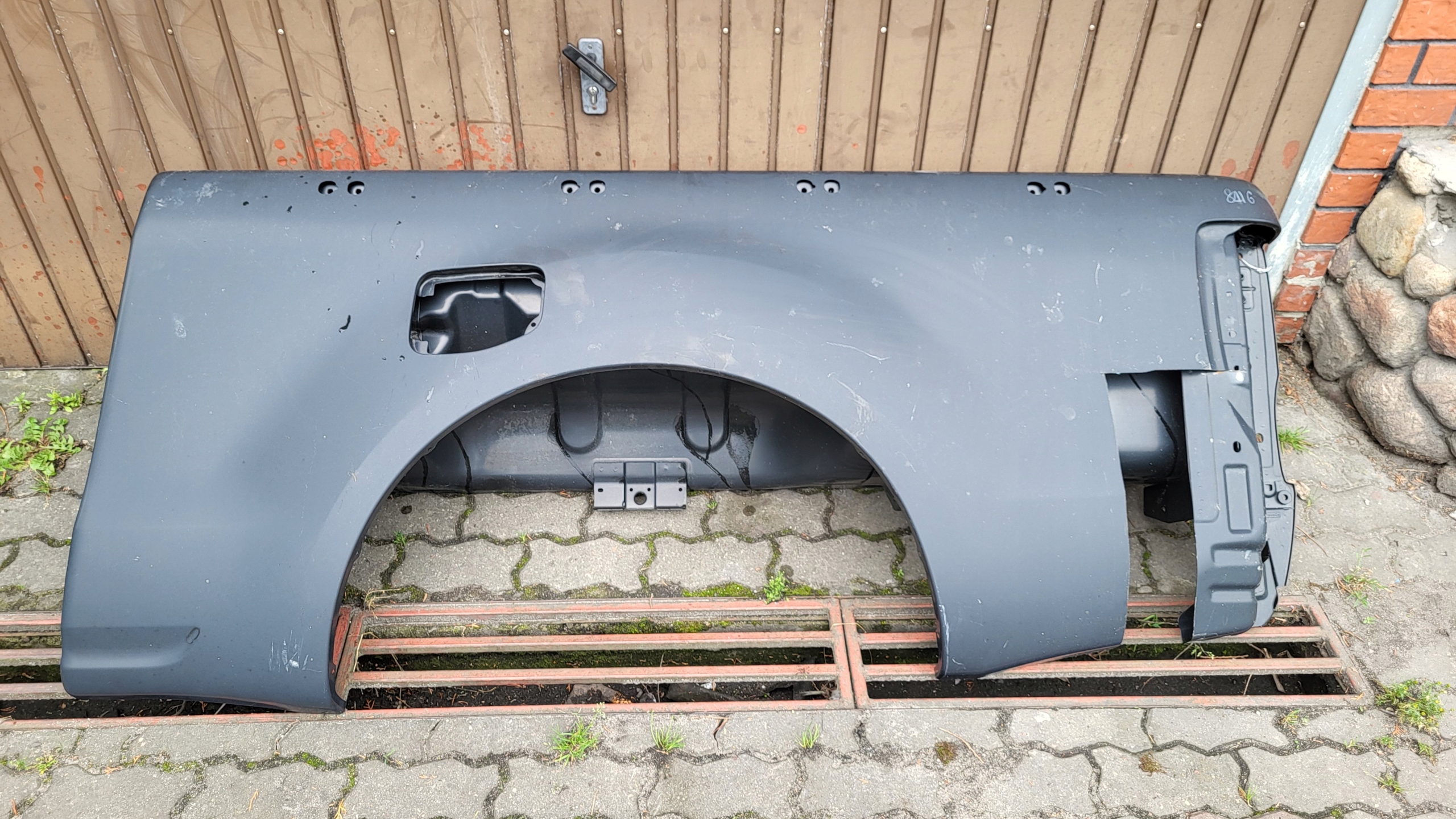 Ford Ranger Błotnik Lewy Tył Tylny Ćwiartka