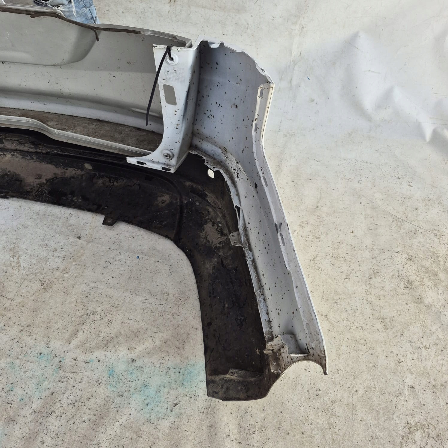 FORD FOCUS MK3 11-18 KOMBI bumper rear part rear PDC cap