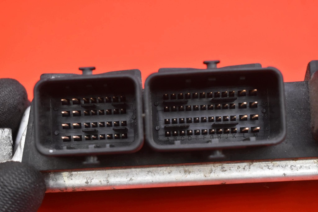 control unit of the engine 9648487180 0261207859 CITROEN BERLINGO 1 and 1.6 16V 110 KM