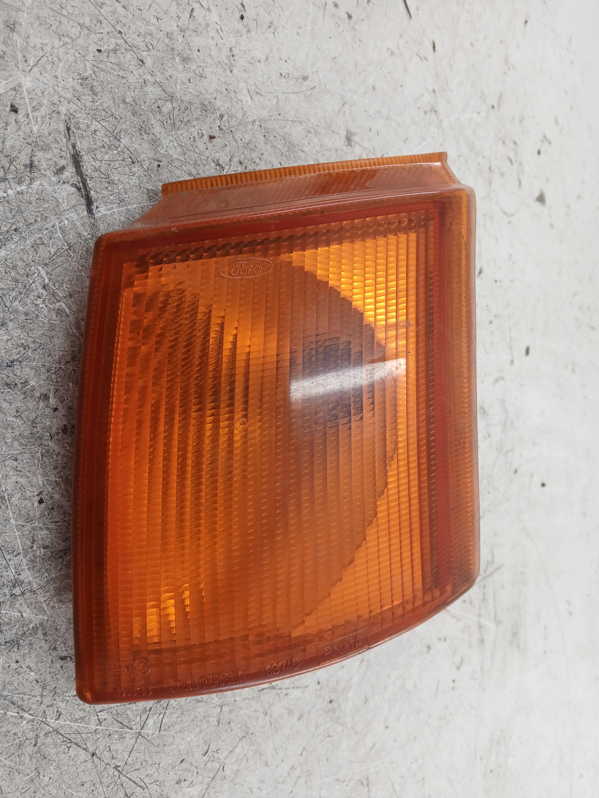 FORD ESCORT MK4 indicator left front