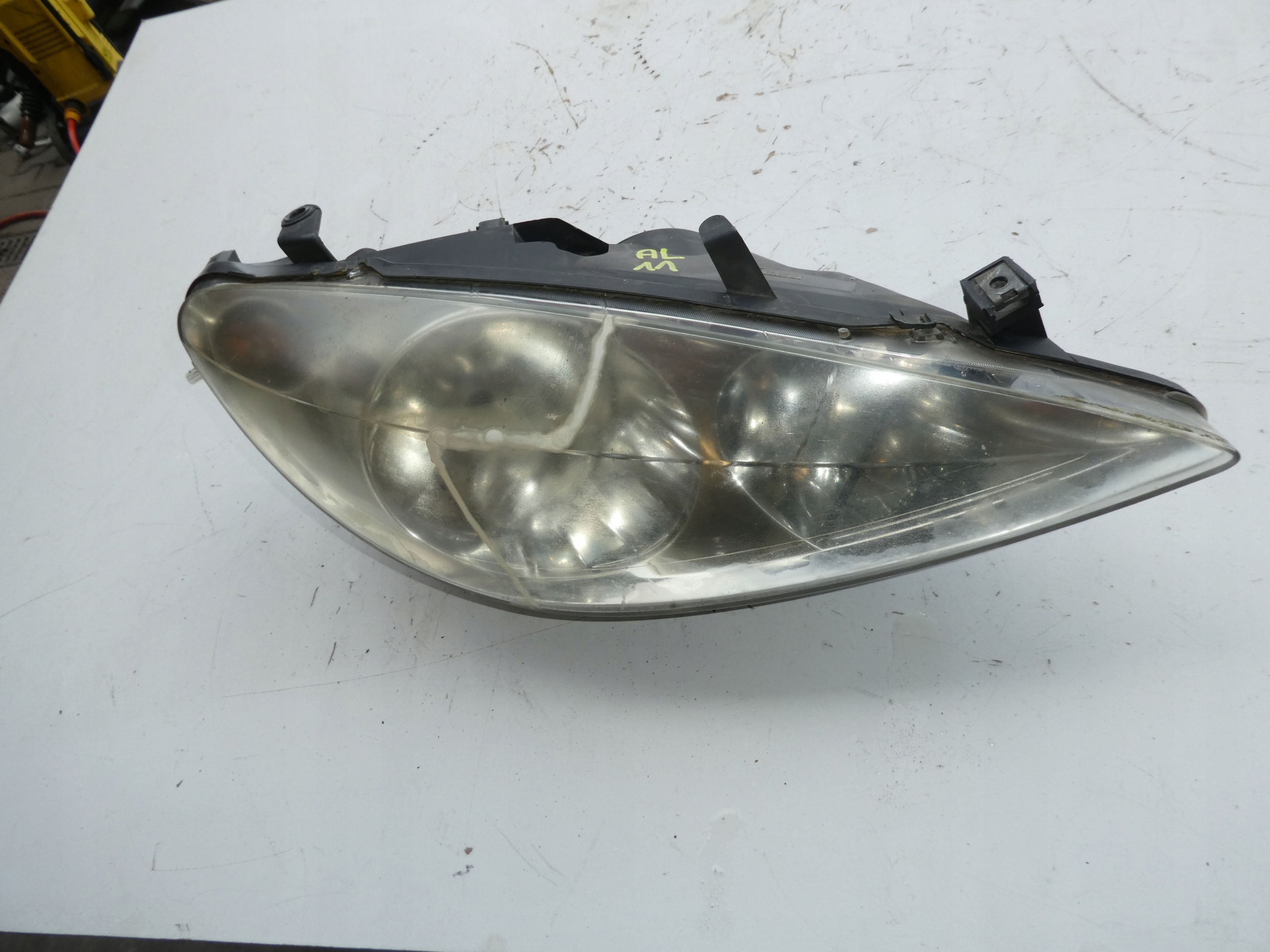 PEUGEOT 307 light right front 9634369080